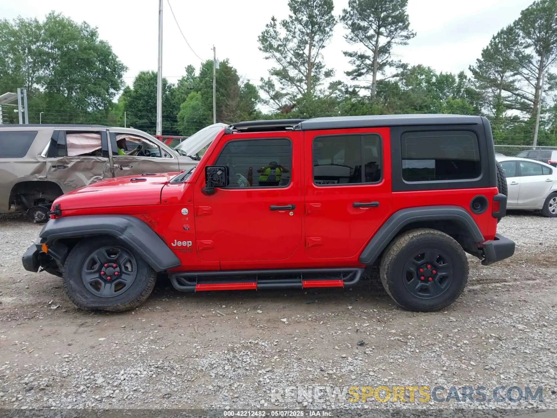 14 fotografías del automóvil dañado 1C4HJXDG0KW560147 JEEP WRANGLER UNLIMITED 2019