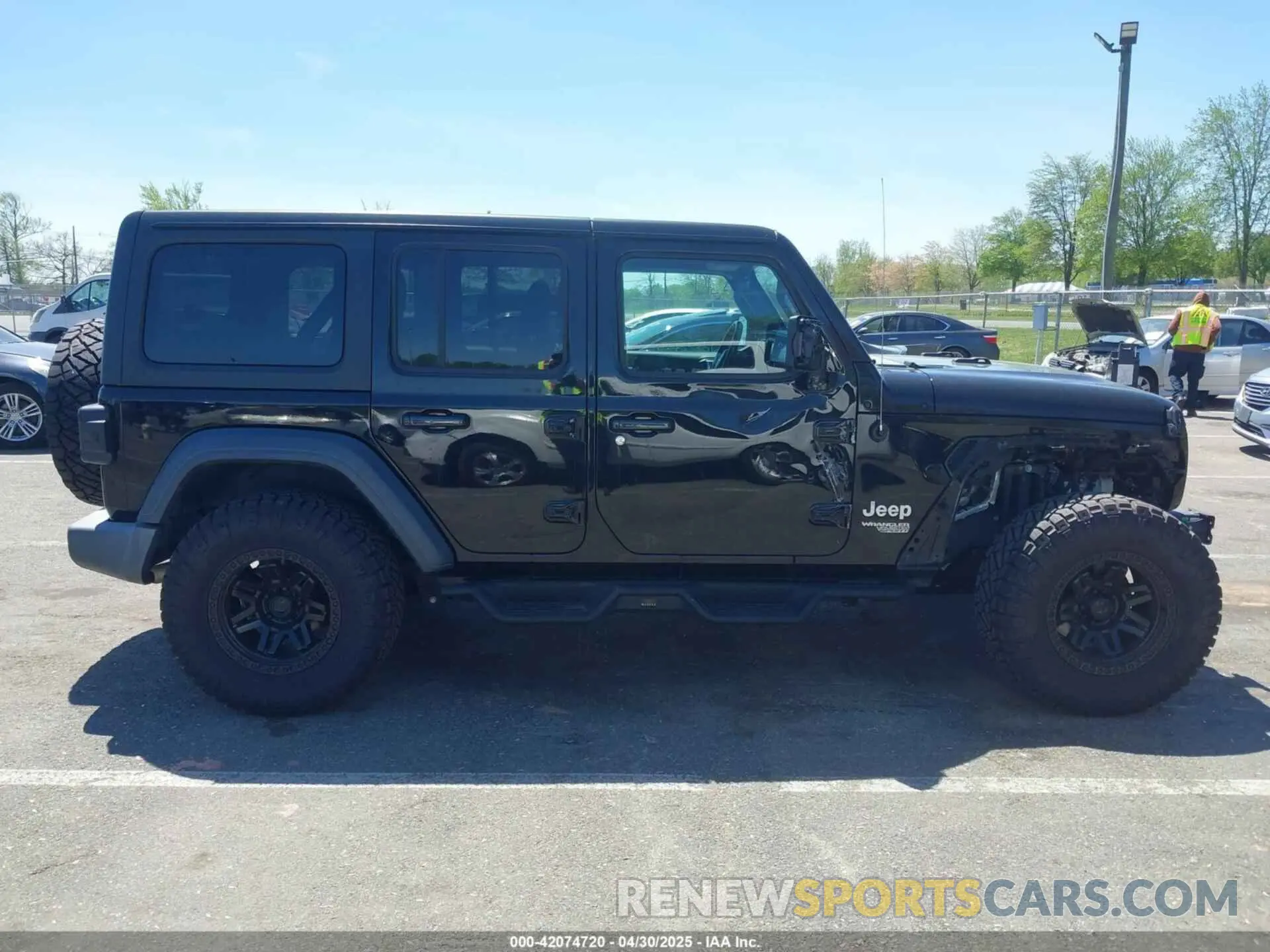 13 fotografías del automóvil dañado 1C4HJXDG1KW530168 JEEP WRANGLER UNLIMITED 2019
