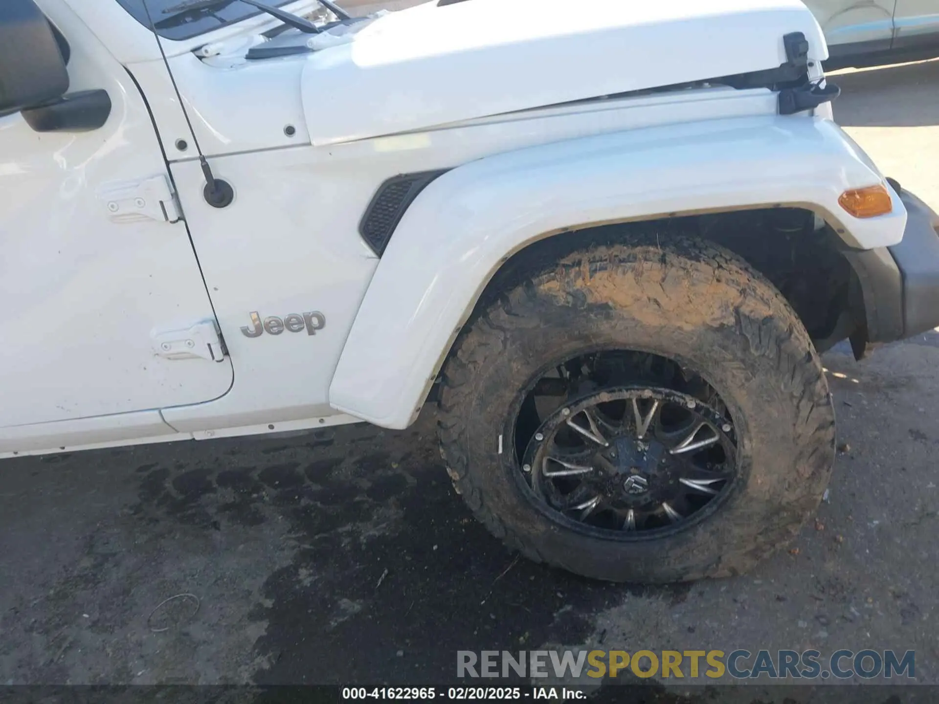 13 fotografías del automóvil dañado 1C4HJXDG4KW527085 JEEP WRANGLER UNLIMITED 2019