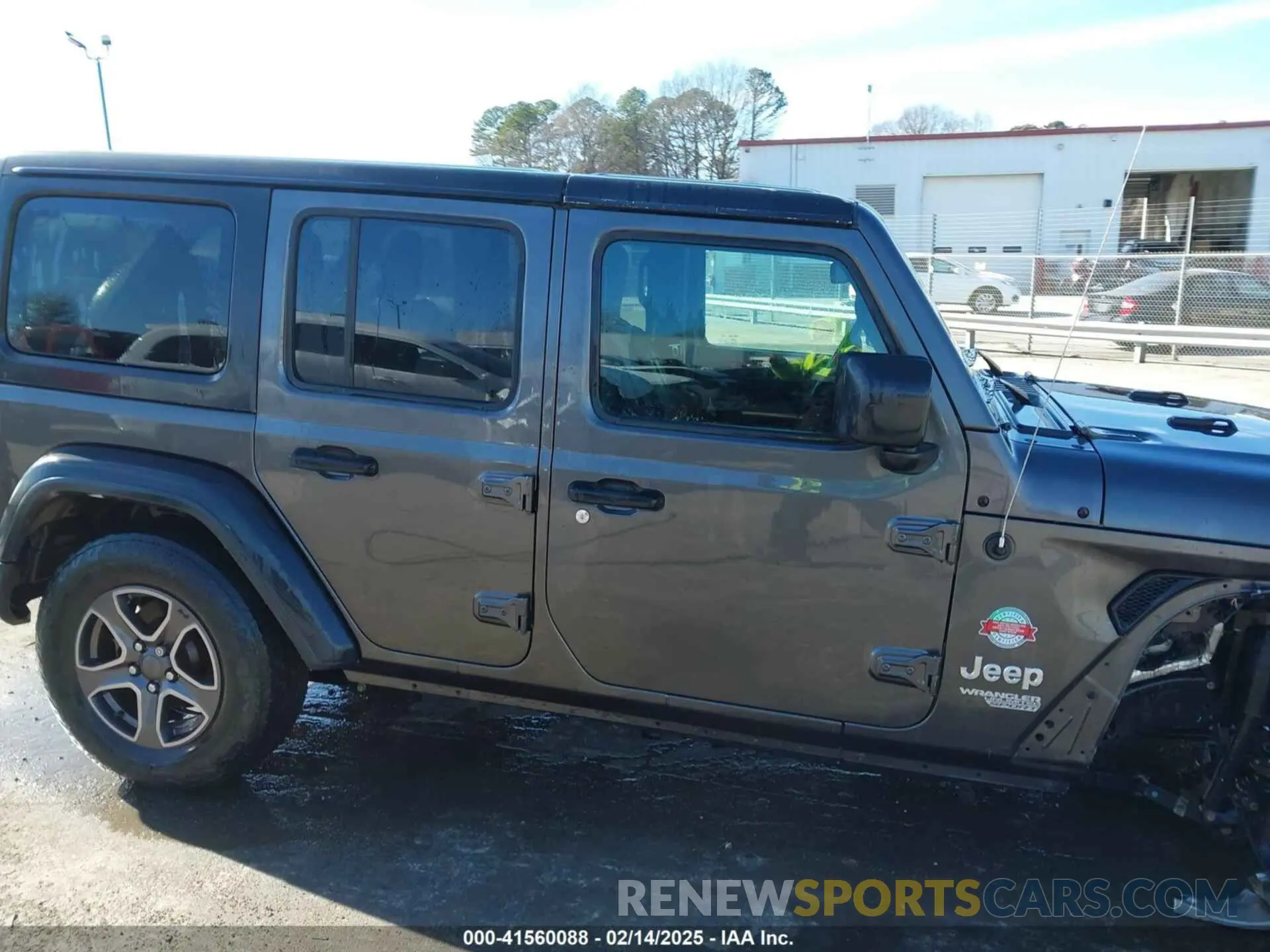 13 fotografías del automóvil dañado 1C4HJXDG5KW505015 JEEP WRANGLER UNLIMITED 2019