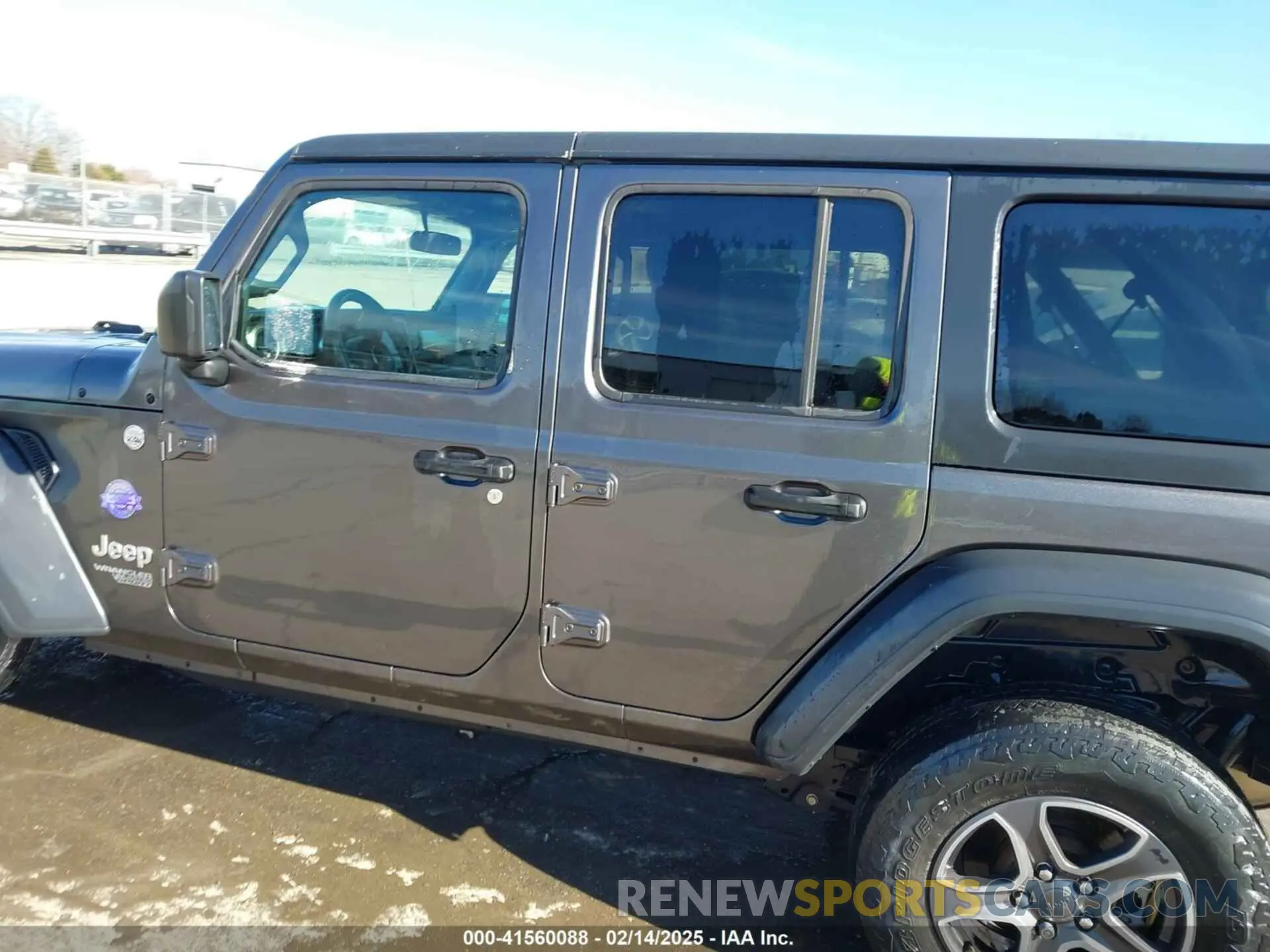 14 fotografías del automóvil dañado 1C4HJXDG5KW505015 JEEP WRANGLER UNLIMITED 2019