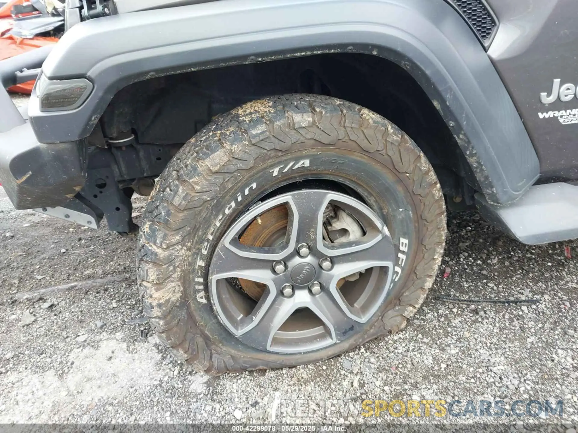 6 fotografías del automóvil dañado 1C4HJXDG6KW571640 JEEP WRANGLER UNLIMITED 2019