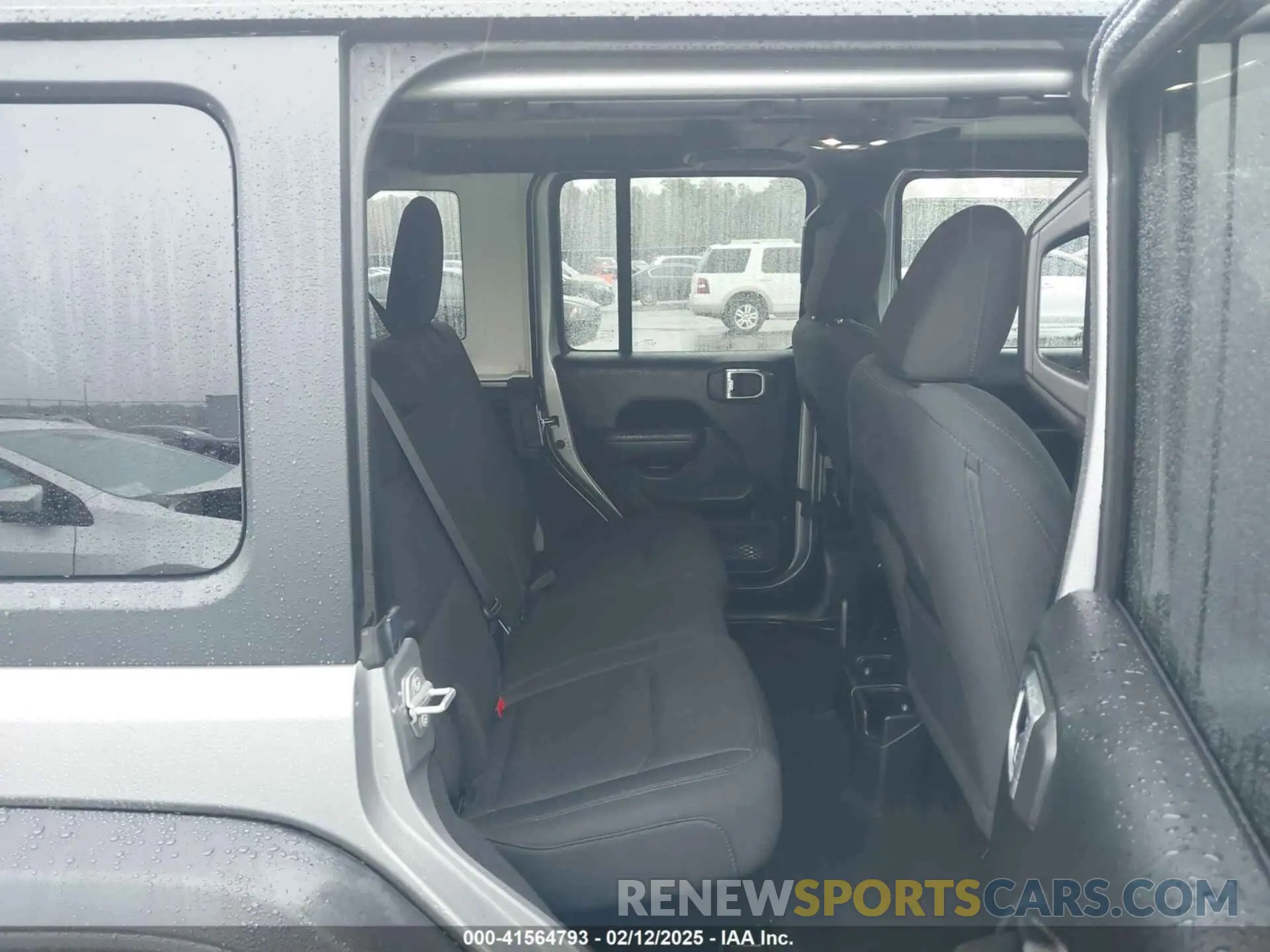 8 fotografías del automóvil dañado 1C4HJXDG7KW558525 JEEP WRANGLER UNLIMITED 2019