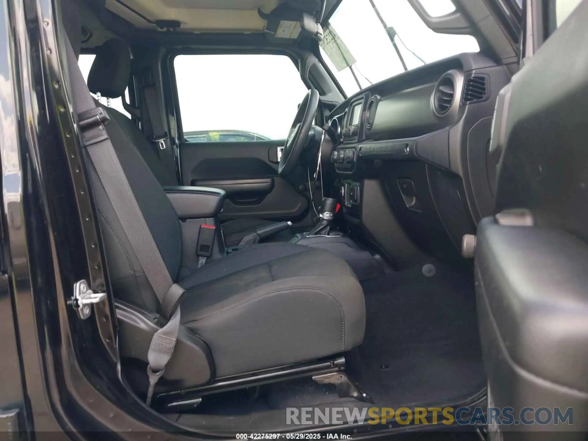 5 fotografías del automóvil dañado 1C4HJXDG9KW653488 JEEP WRANGLER UNLIMITED 2019