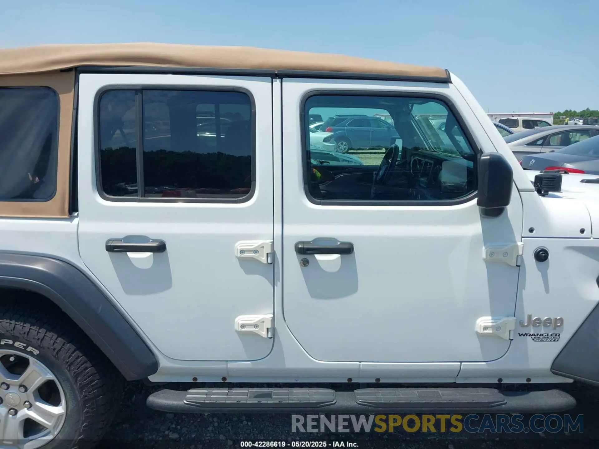 13 fotografías del automóvil dañado 1C4HJXDN2KW508341 JEEP WRANGLER UNLIMITED 2019