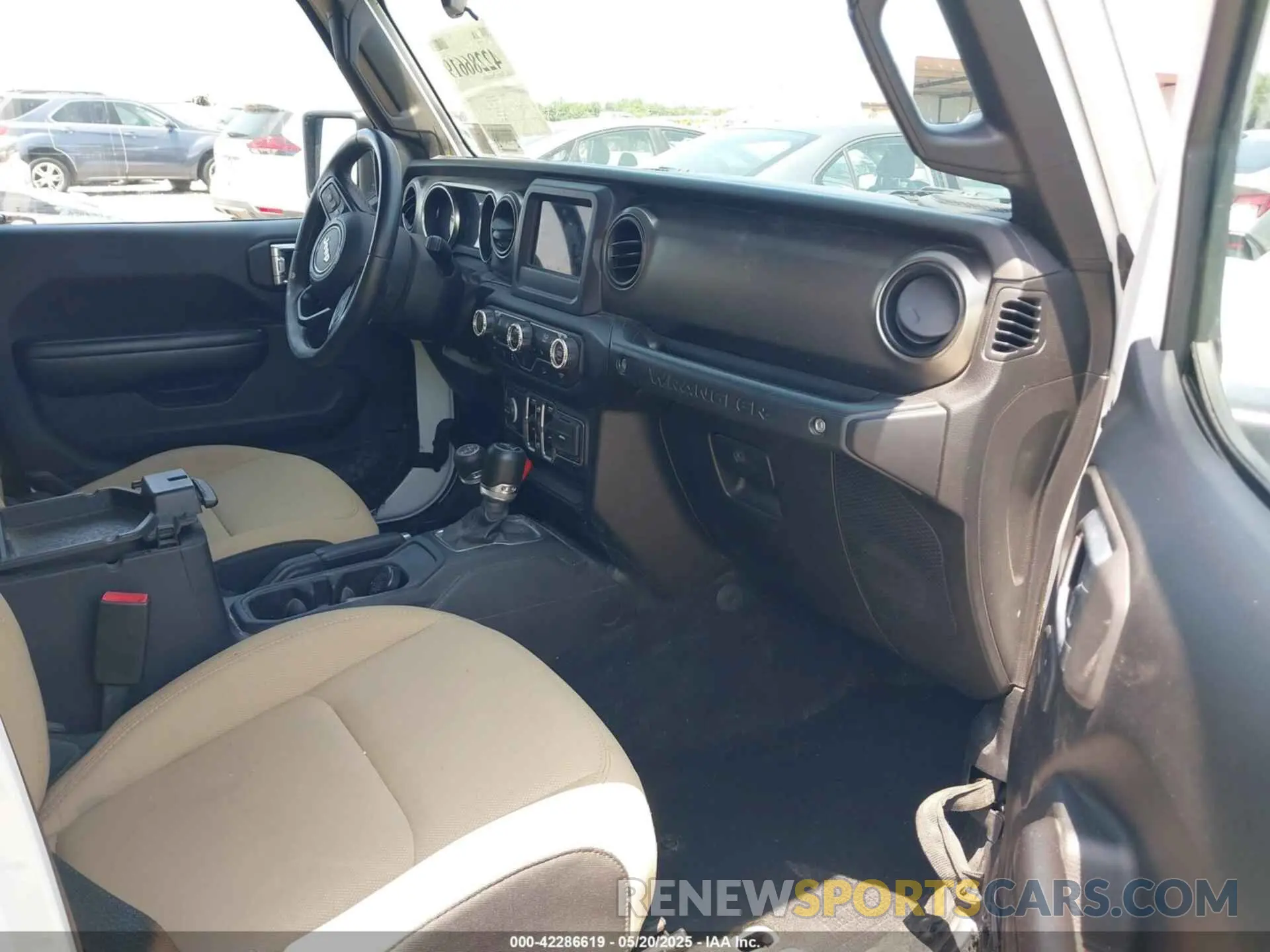 5 fotografías del automóvil dañado 1C4HJXDN2KW508341 JEEP WRANGLER UNLIMITED 2019