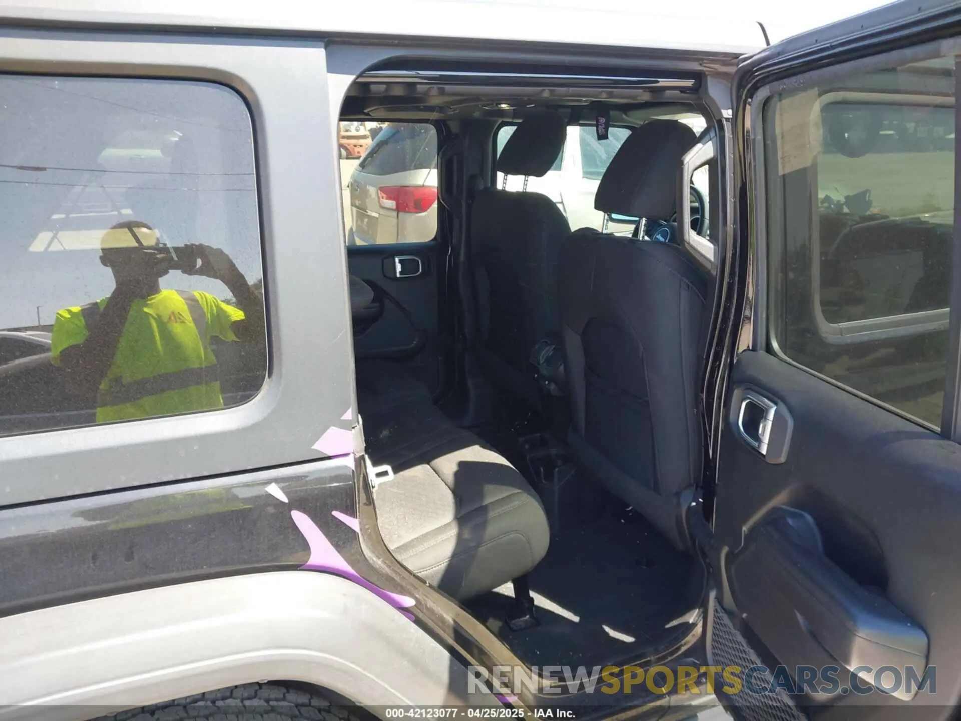 8 fotografías del automóvil dañado 1C4HJXDN3KW668597 JEEP WRANGLER UNLIMITED 2019