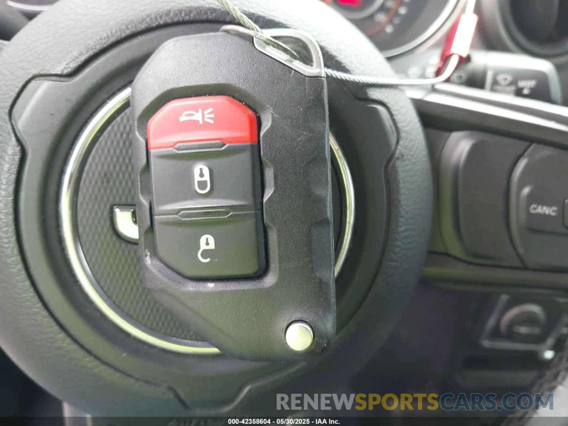11 fotografías del automóvil dañado 1C4HJXDN3KW689739 JEEP WRANGLER UNLIMITED 2019