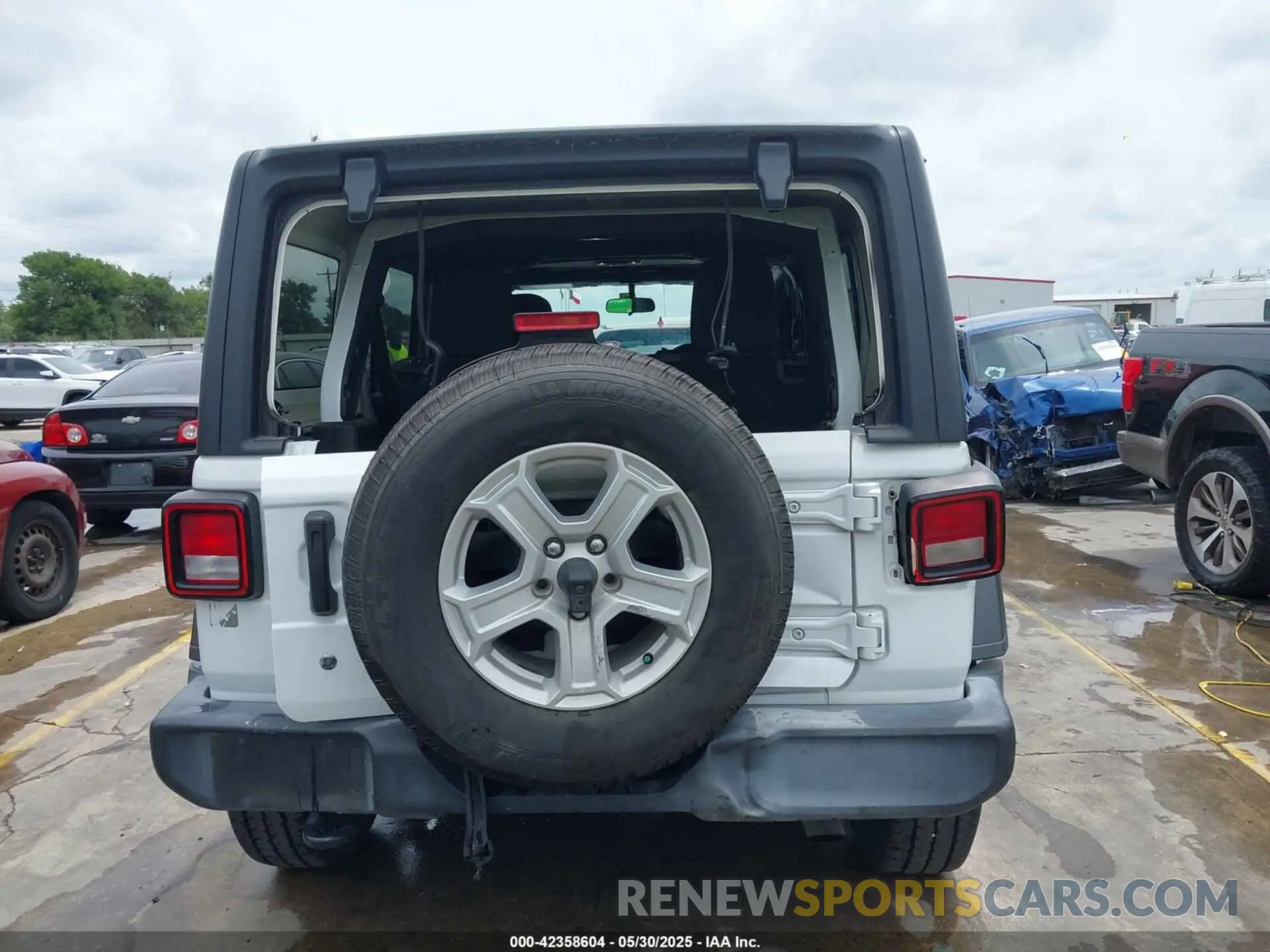 17 fotografías del automóvil dañado 1C4HJXDN3KW689739 JEEP WRANGLER UNLIMITED 2019