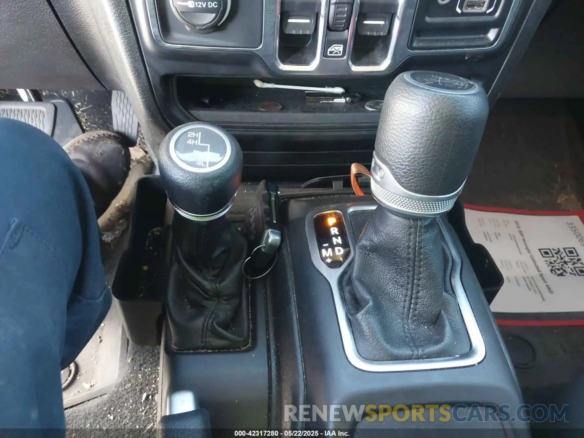 11 fotografías del automóvil dañado 1C4HJXDN4KW570520 JEEP WRANGLER UNLIMITED 2019