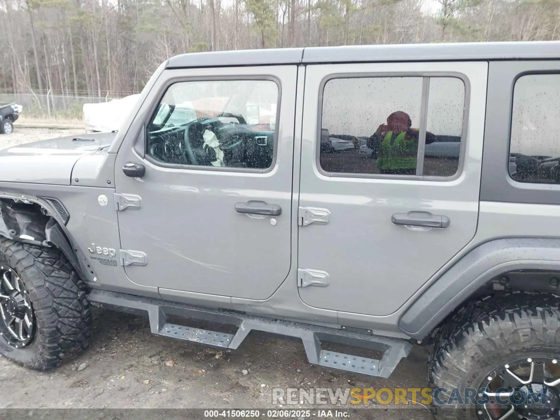 14 fotografías del automóvil dañado 1C4HJXDN5KW587245 JEEP WRANGLER UNLIMITED 2019