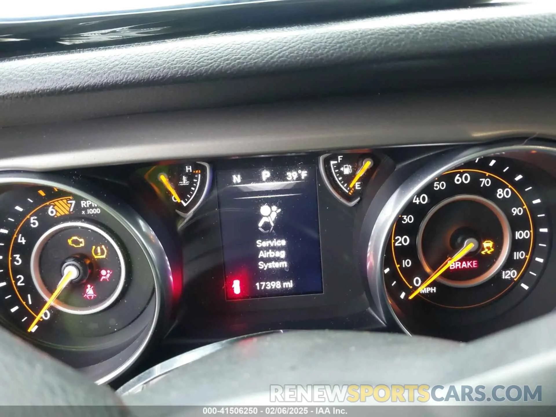 7 fotografías del automóvil dañado 1C4HJXDN5KW587245 JEEP WRANGLER UNLIMITED 2019