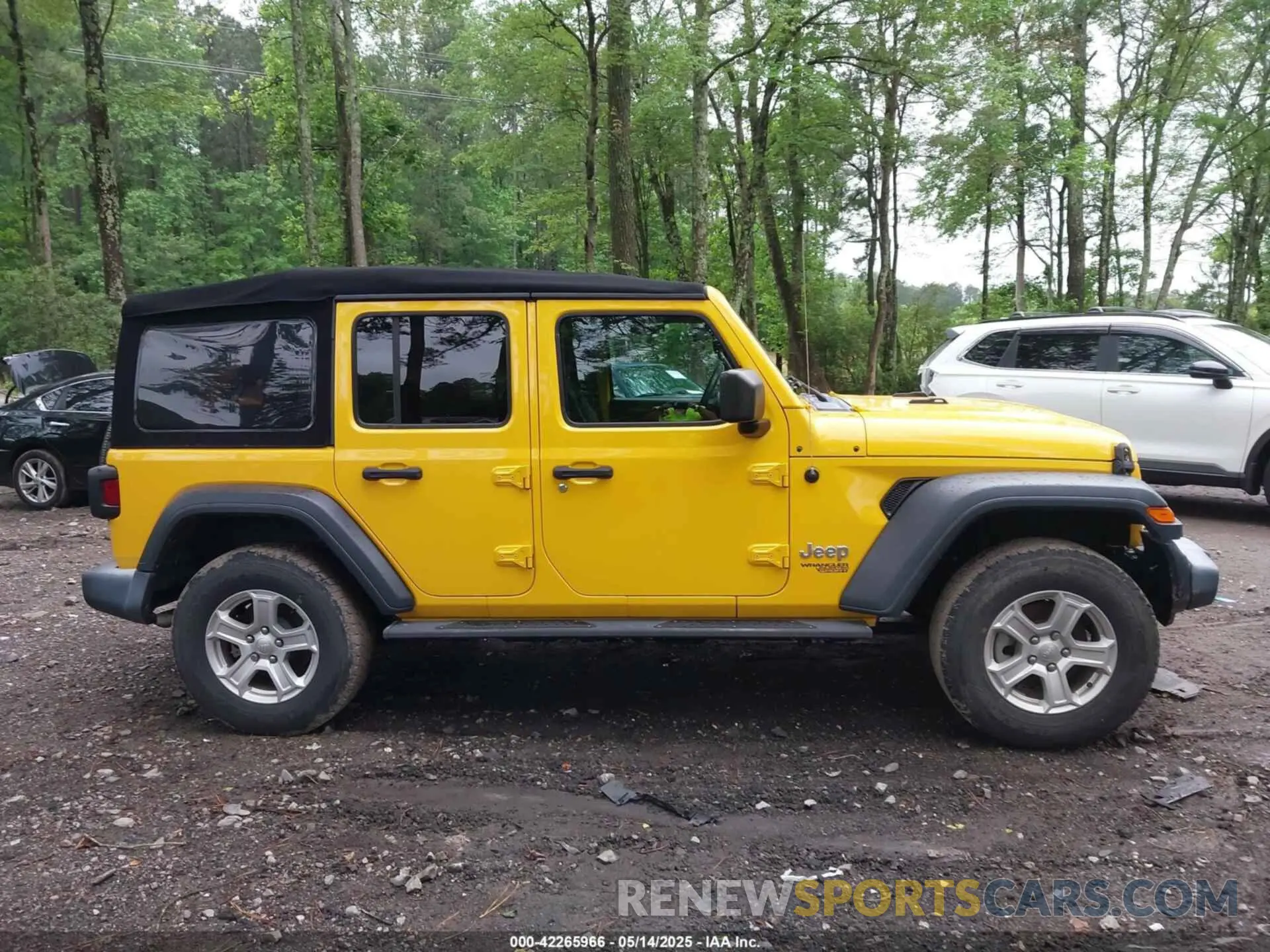 13 fotografías del automóvil dañado 1C4HJXDNXKW565788 JEEP WRANGLER UNLIMITED 2019