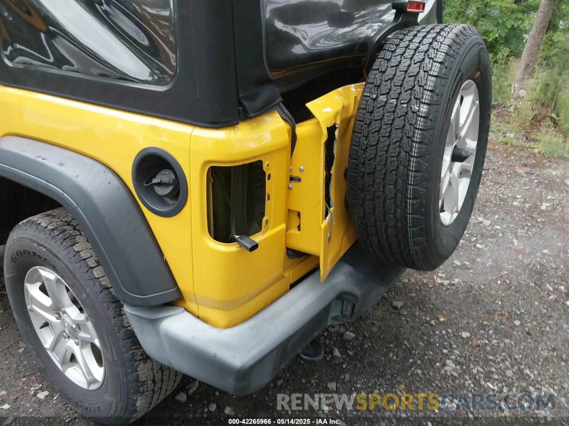 6 fotografías del automóvil dañado 1C4HJXDNXKW565788 JEEP WRANGLER UNLIMITED 2019