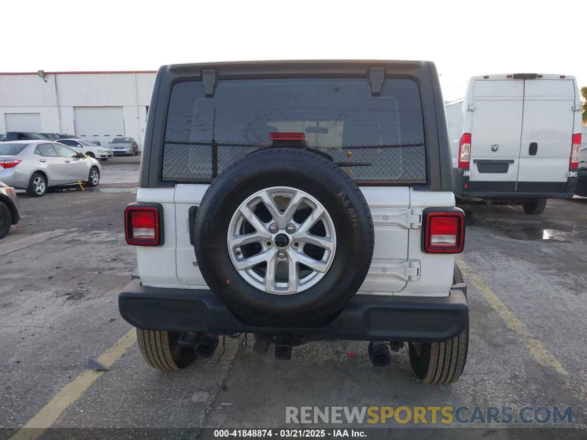 16 fotografías del automóvil dañado 1C4HJXDNXKW681153 JEEP WRANGLER UNLIMITED 2019
