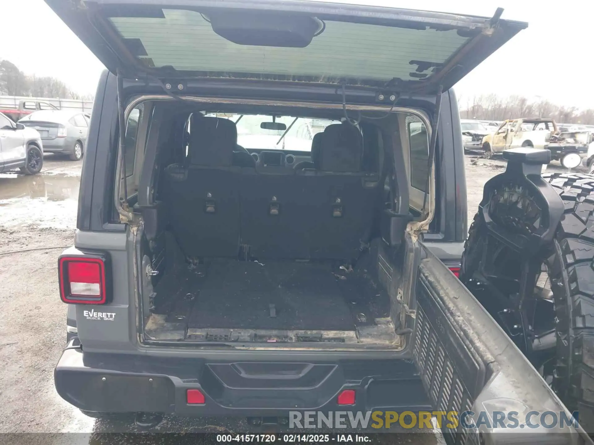 8 fotografías del automóvil dañado 1C4HJXEG0KW518169 JEEP WRANGLER UNLIMITED 2019