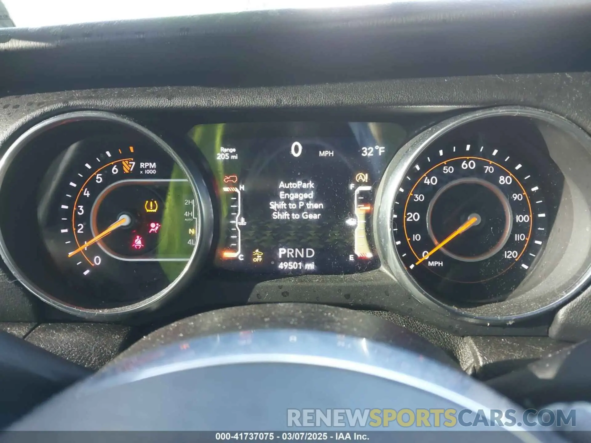 7 fotografías del automóvil dañado 1C4HJXEG2KW575571 JEEP WRANGLER UNLIMITED 2019