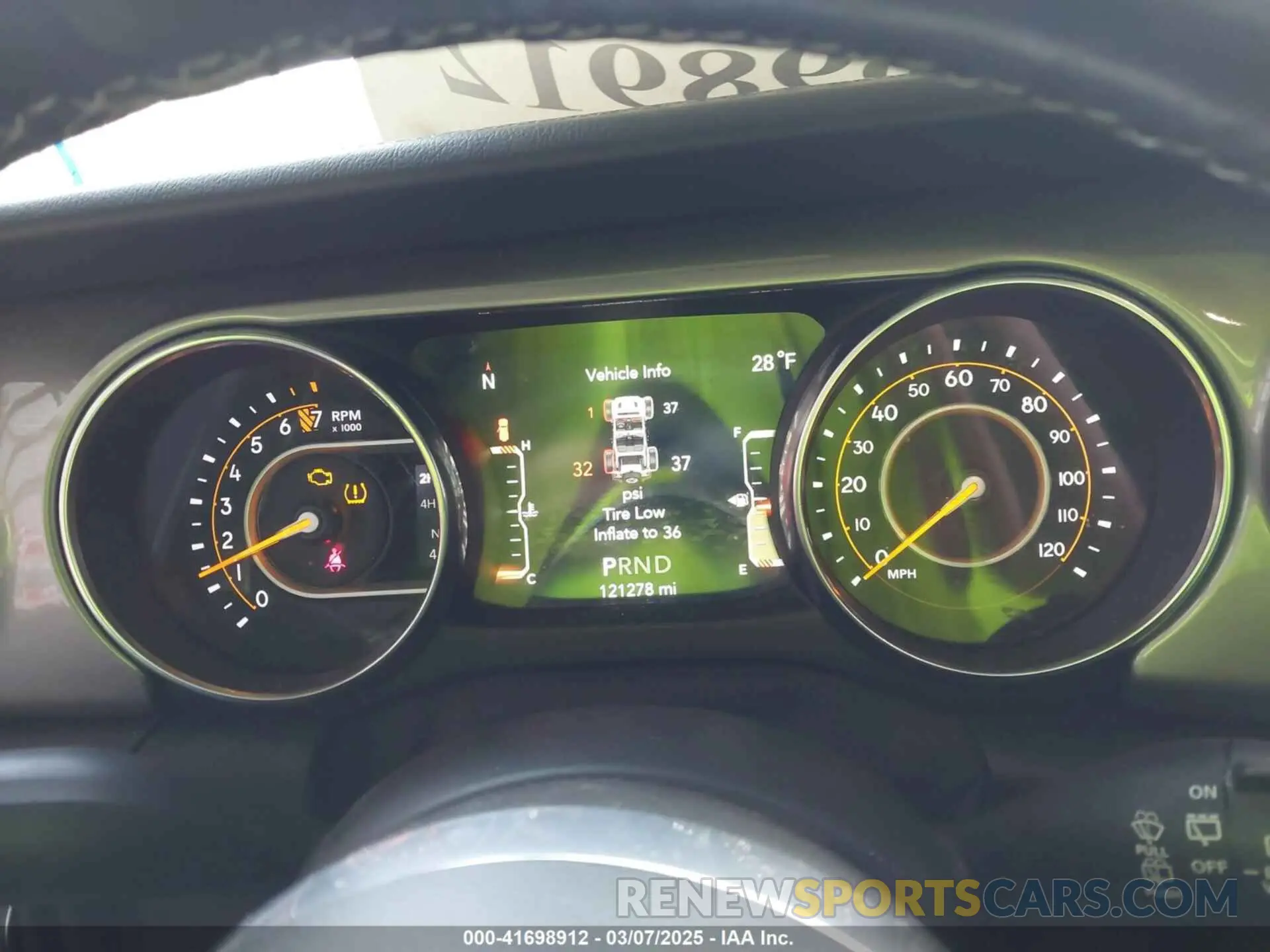 7 fotografías del automóvil dañado 1C4HJXEG5KW532861 JEEP WRANGLER UNLIMITED 2019