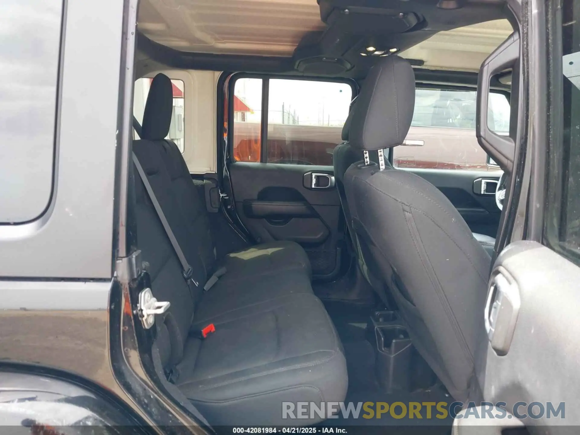 8 fotografías del automóvil dañado 1C4HJXEG8KW541120 JEEP WRANGLER UNLIMITED 2019