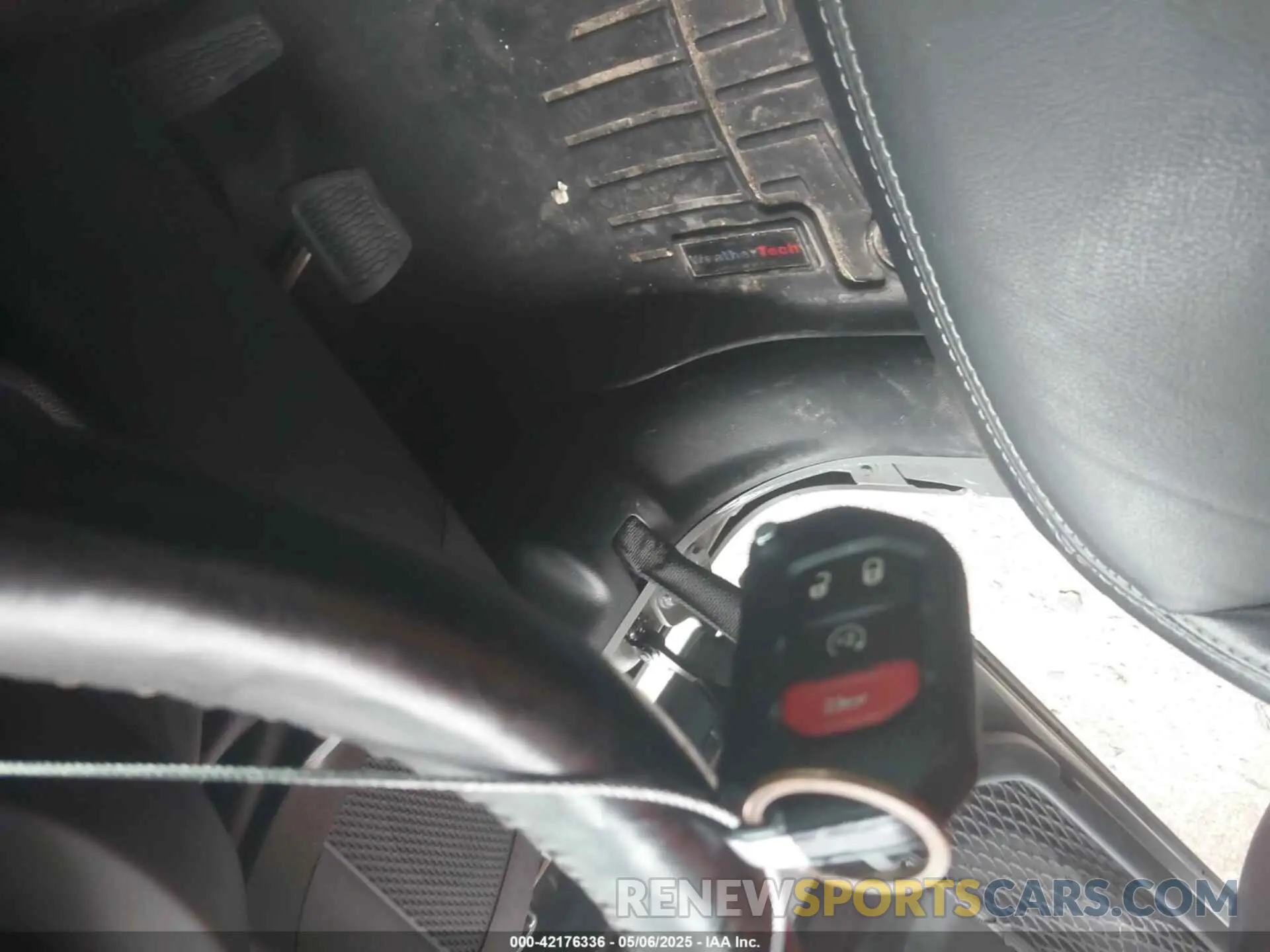 11 fotografías del automóvil dañado 1C4HJXEN6KW500998 JEEP WRANGLER UNLIMITED 2019