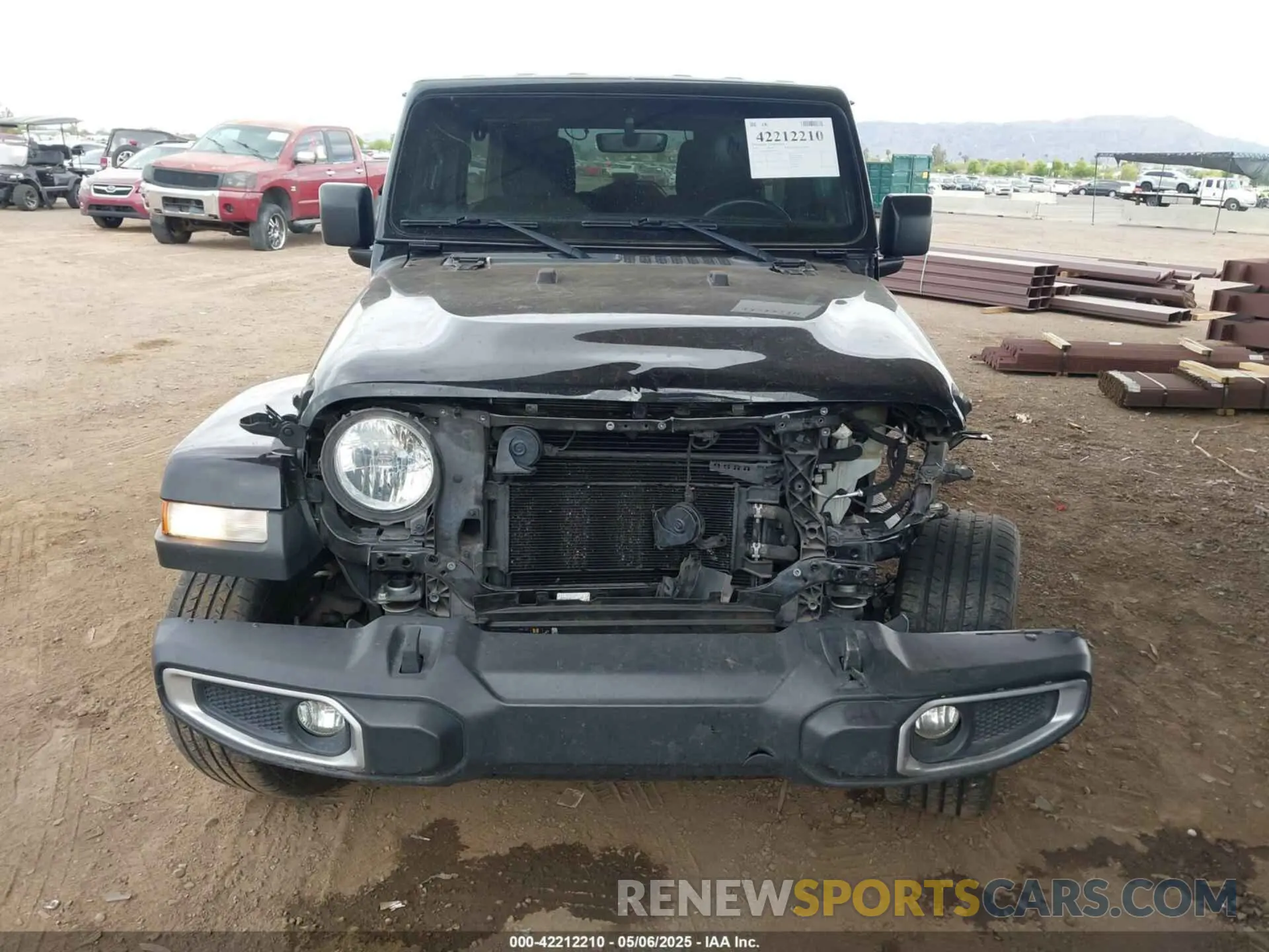 12 fotografías del automóvil dañado 1C4HJXEN6KW507563 JEEP WRANGLER UNLIMITED 2019