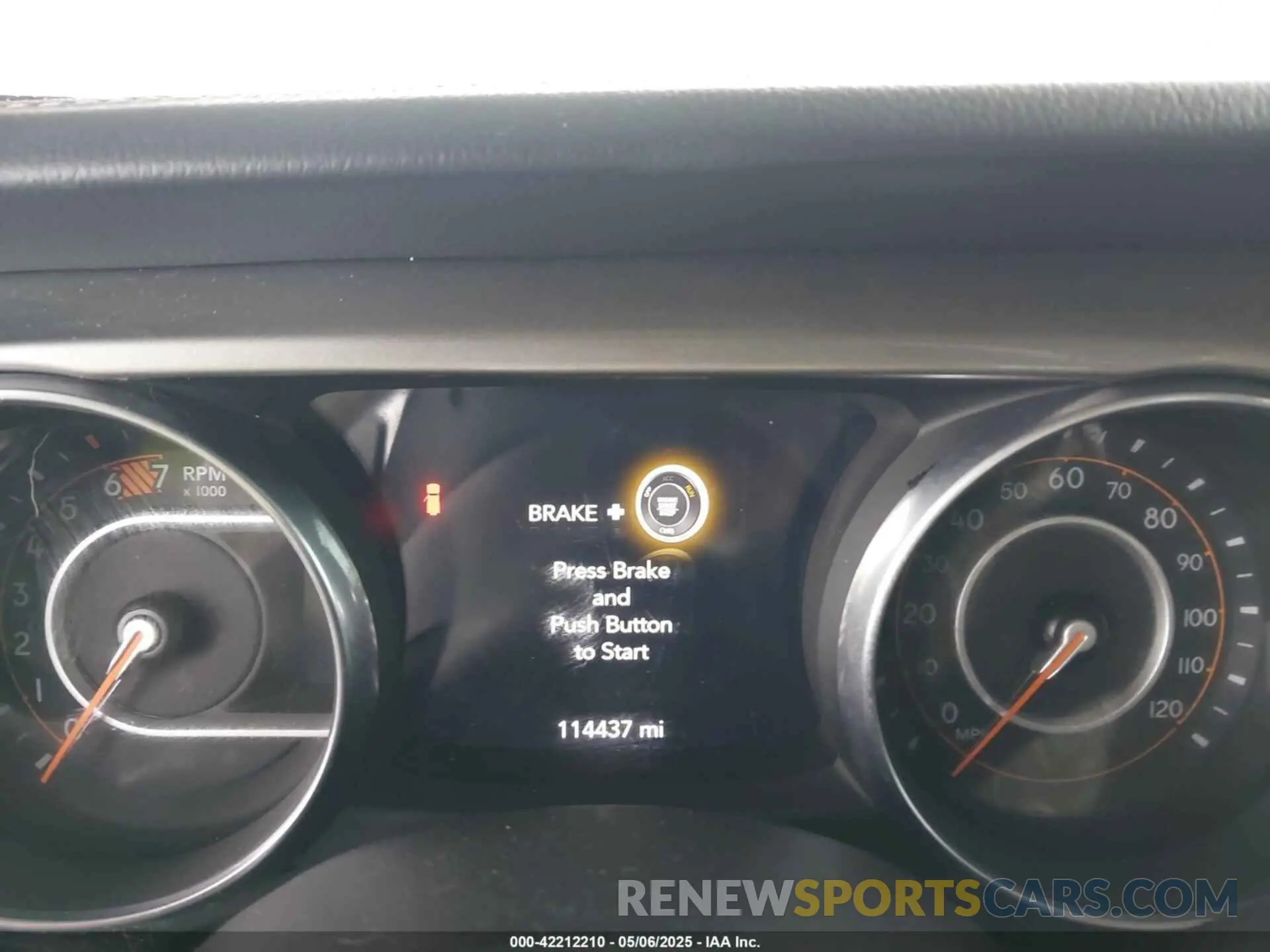 7 fotografías del automóvil dañado 1C4HJXEN6KW507563 JEEP WRANGLER UNLIMITED 2019