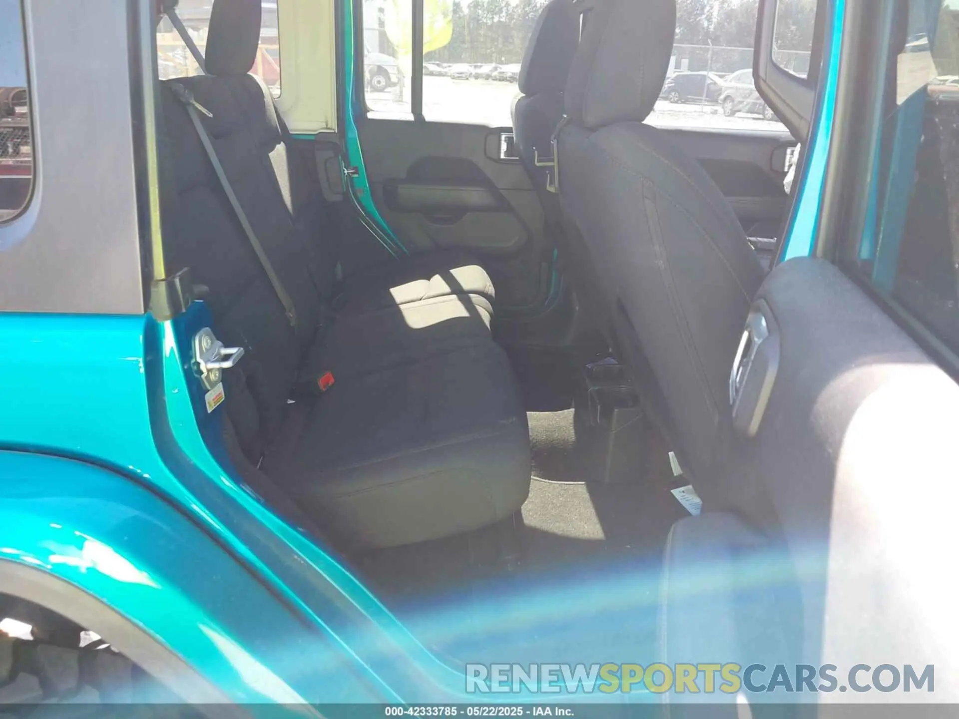8 fotografías del automóvil dañado 1C4HJXEN7KW619921 JEEP WRANGLER UNLIMITED 2019