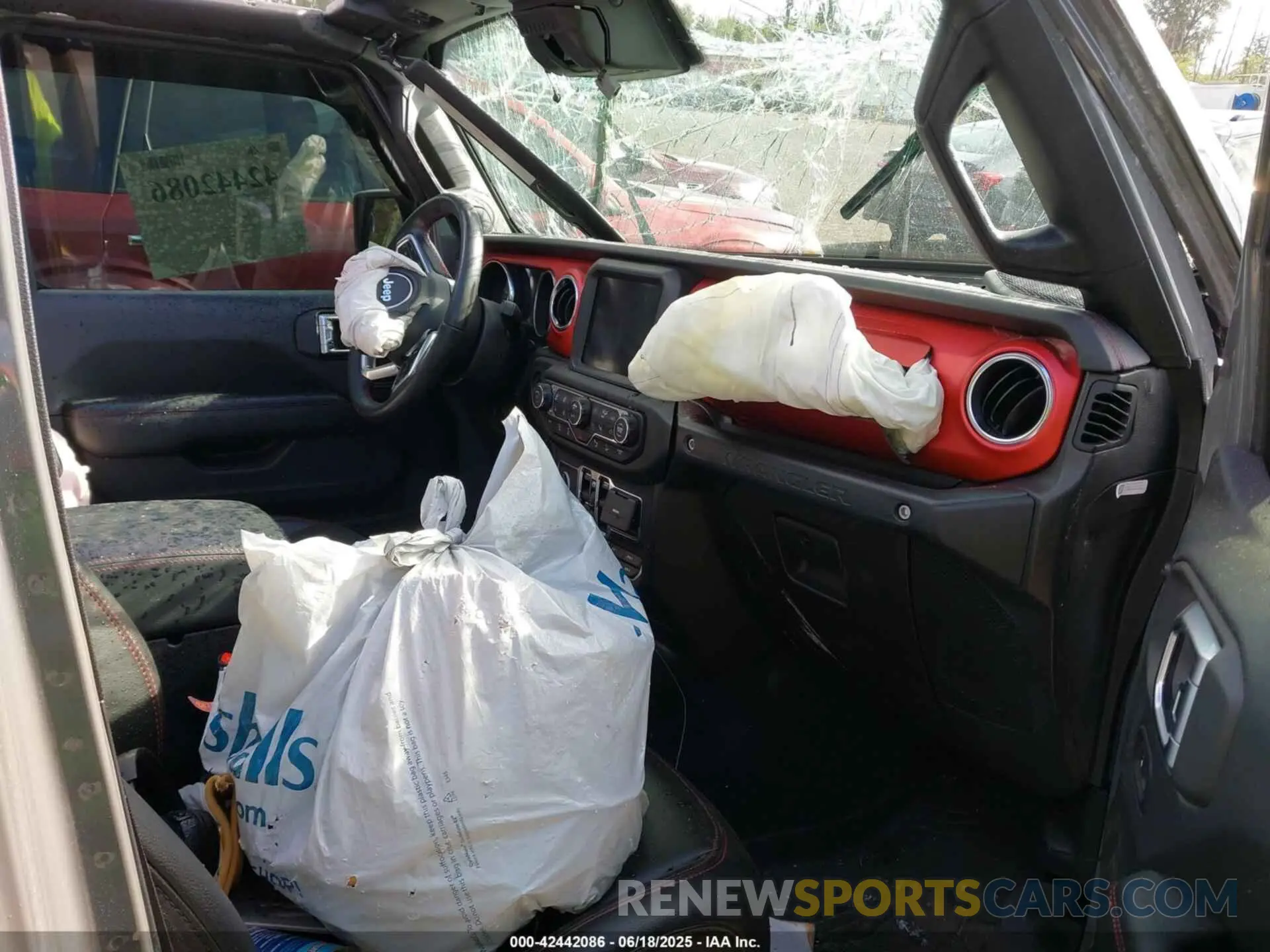 5 fotografías del automóvil dañado 1C4HJXFG0KW514248 JEEP WRANGLER UNLIMITED 2019
