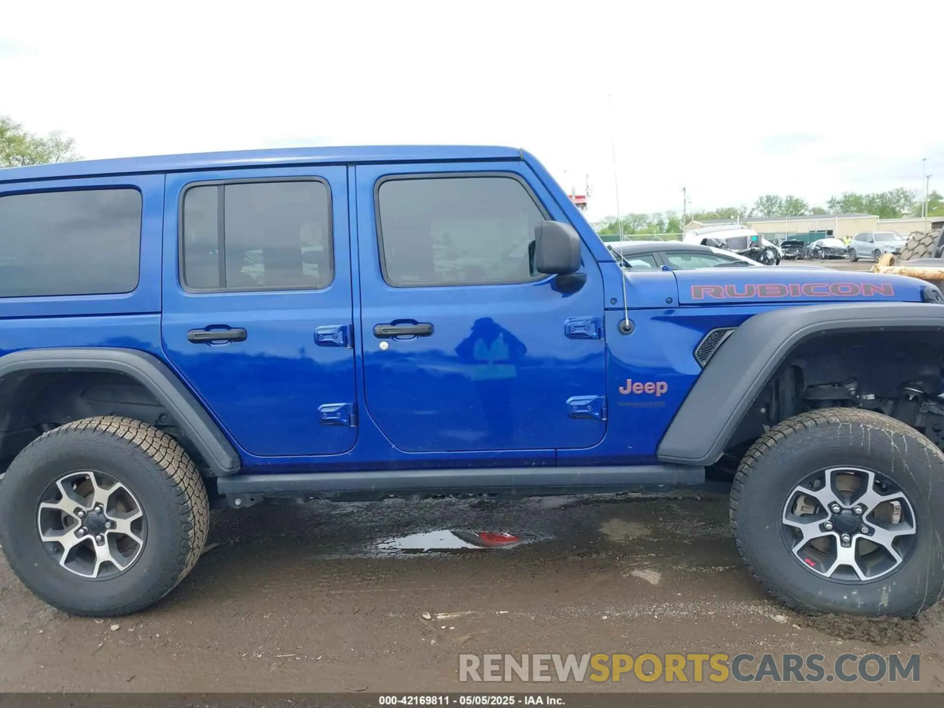 13 fotografías del automóvil dañado 1C4HJXFG6KW659696 JEEP WRANGLER UNLIMITED 2019