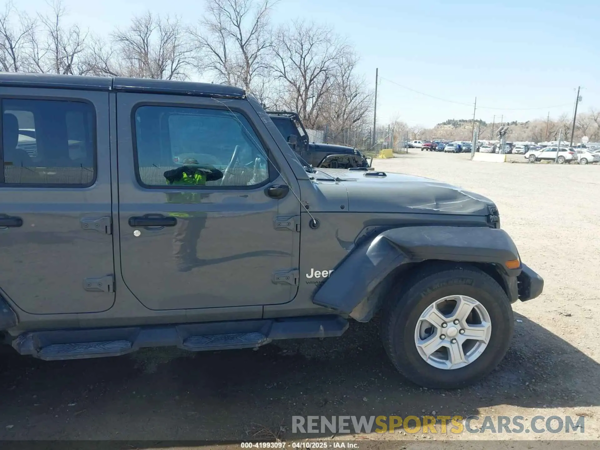 16 fotografías del automóvil dañado 1C4HJXDG5LW144435 JEEP WRANGLER UNLIMITED 2020