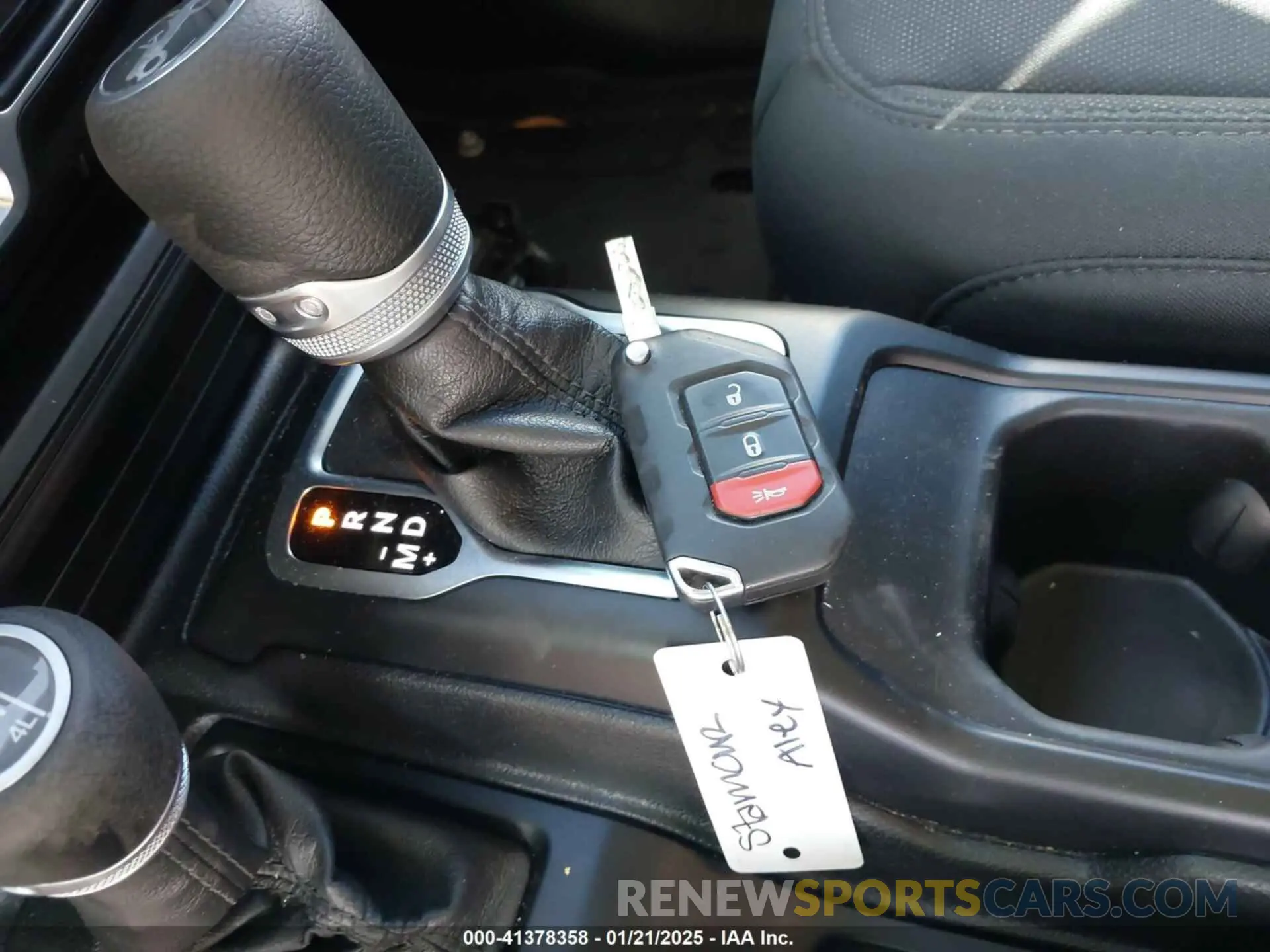 11 fotografías del automóvil dañado 1C4HJXDG6LW192557 JEEP WRANGLER UNLIMITED 2020