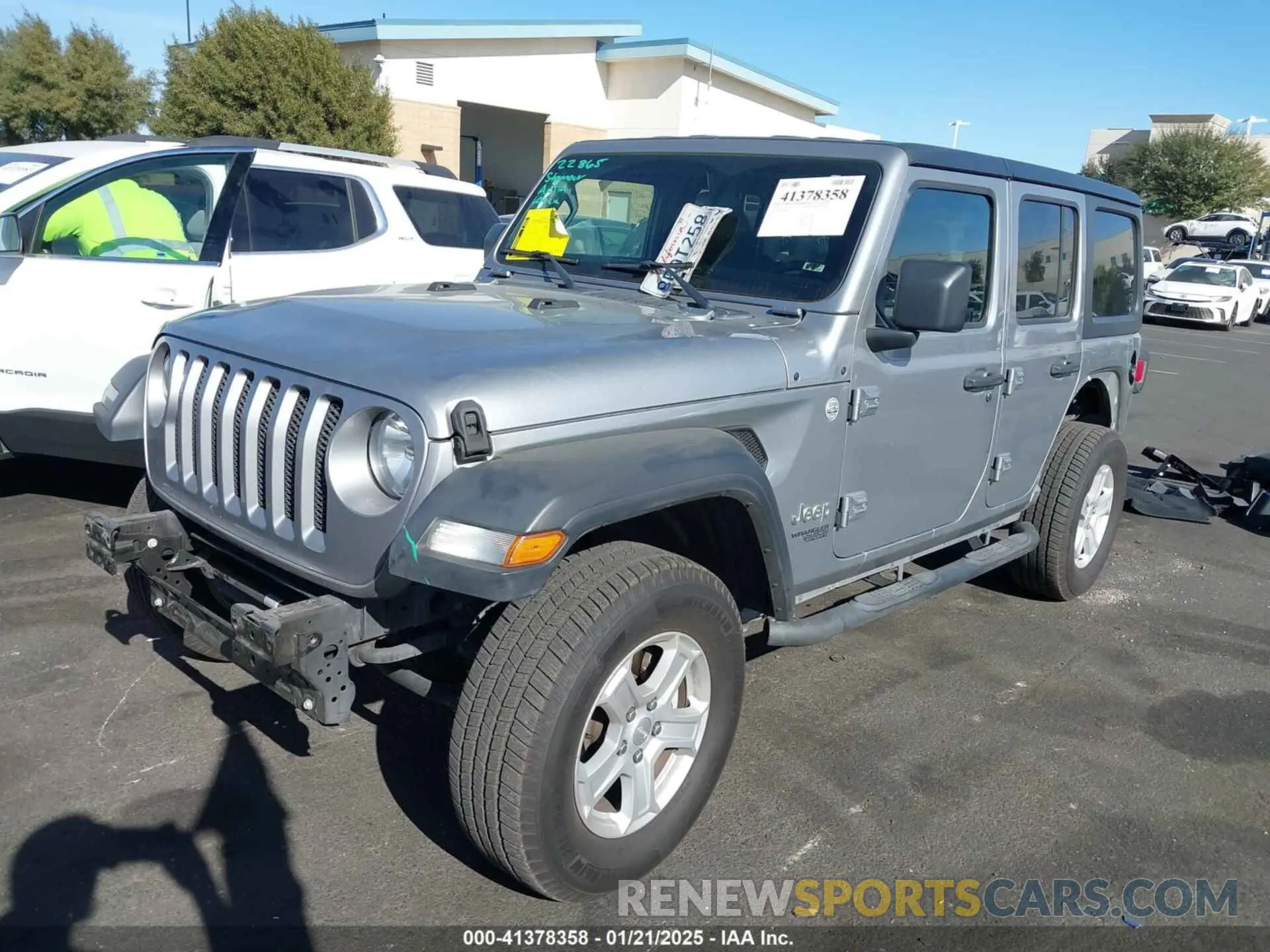 2 fotografías del automóvil dañado 1C4HJXDG6LW192557 JEEP WRANGLER UNLIMITED 2020