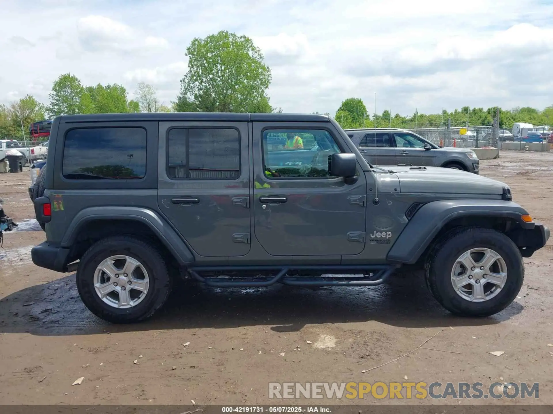 13 fotografías del automóvil dañado 1C4HJXDG6LW242311 JEEP WRANGLER UNLIMITED 2020