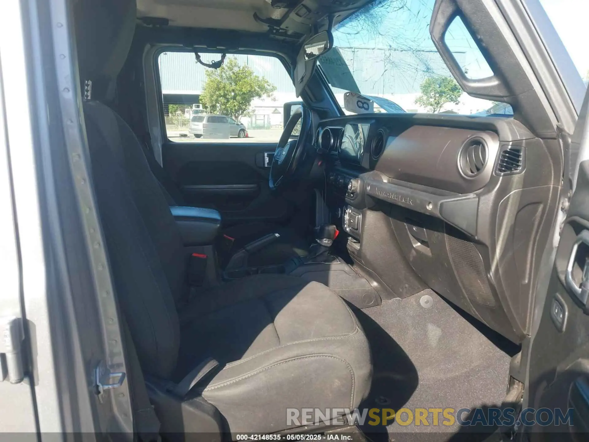 5 fotografías del automóvil dañado 1C4HJXDG8LW177056 JEEP WRANGLER UNLIMITED 2020