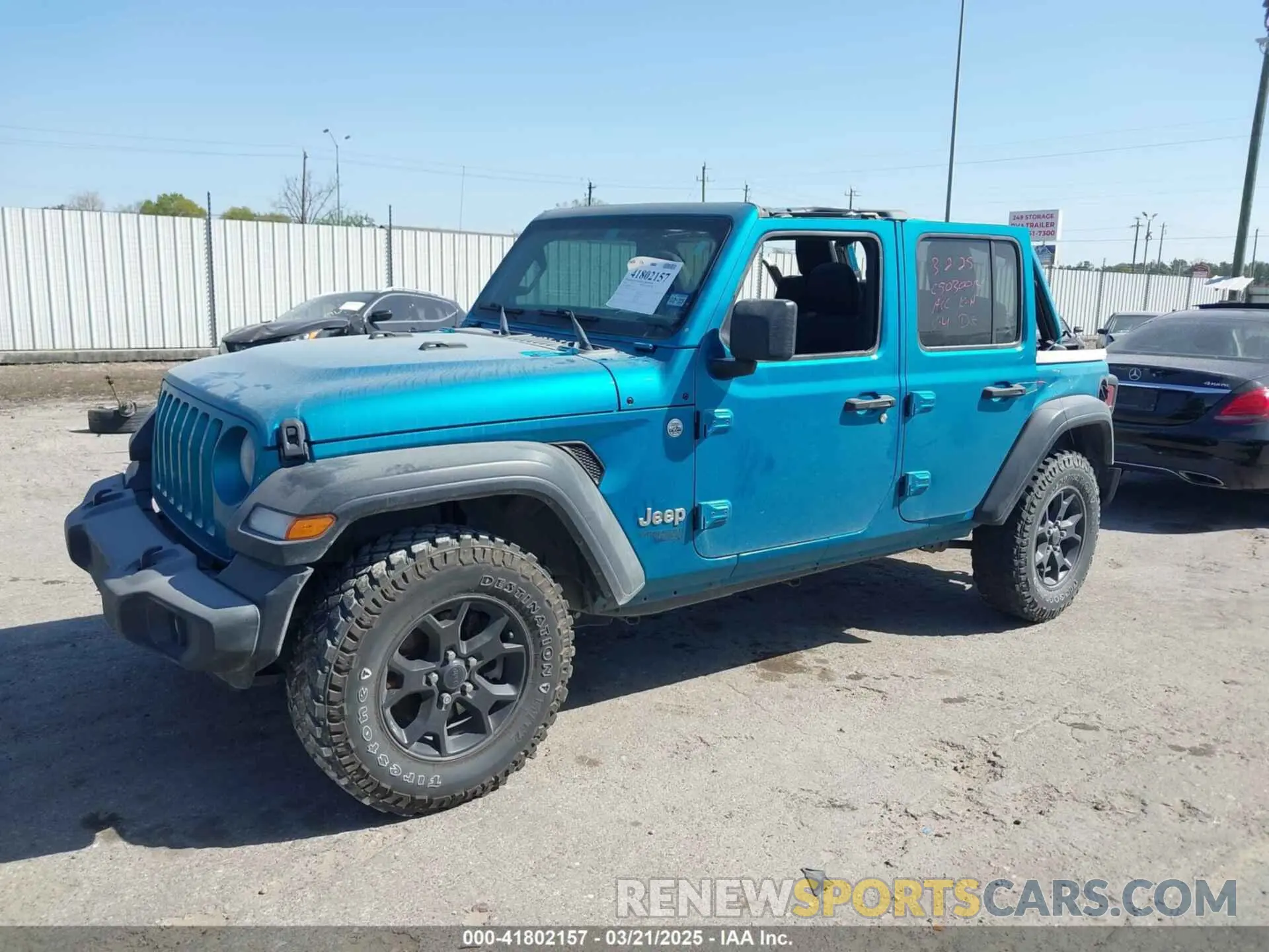 2 fotografías del automóvil dañado 1C4HJXDGXLW212437 JEEP WRANGLER UNLIMITED 2020