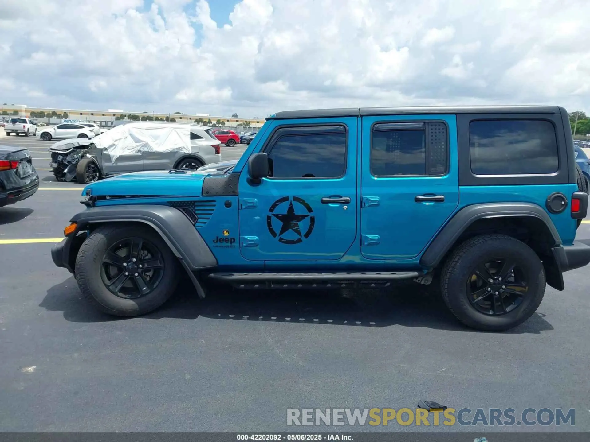 14 fotografías del automóvil dañado 1C4HJXDGXLW317222 JEEP WRANGLER UNLIMITED 2020
