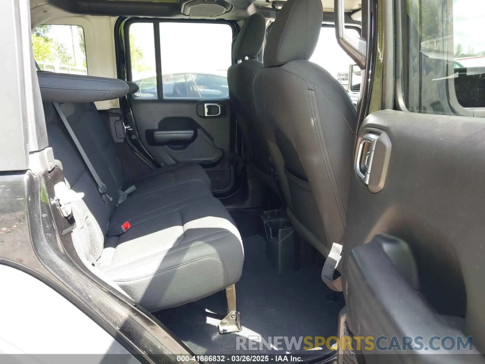 8 fotografías del automóvil dañado 1C4HJXDN1LW223664 JEEP WRANGLER UNLIMITED 2020