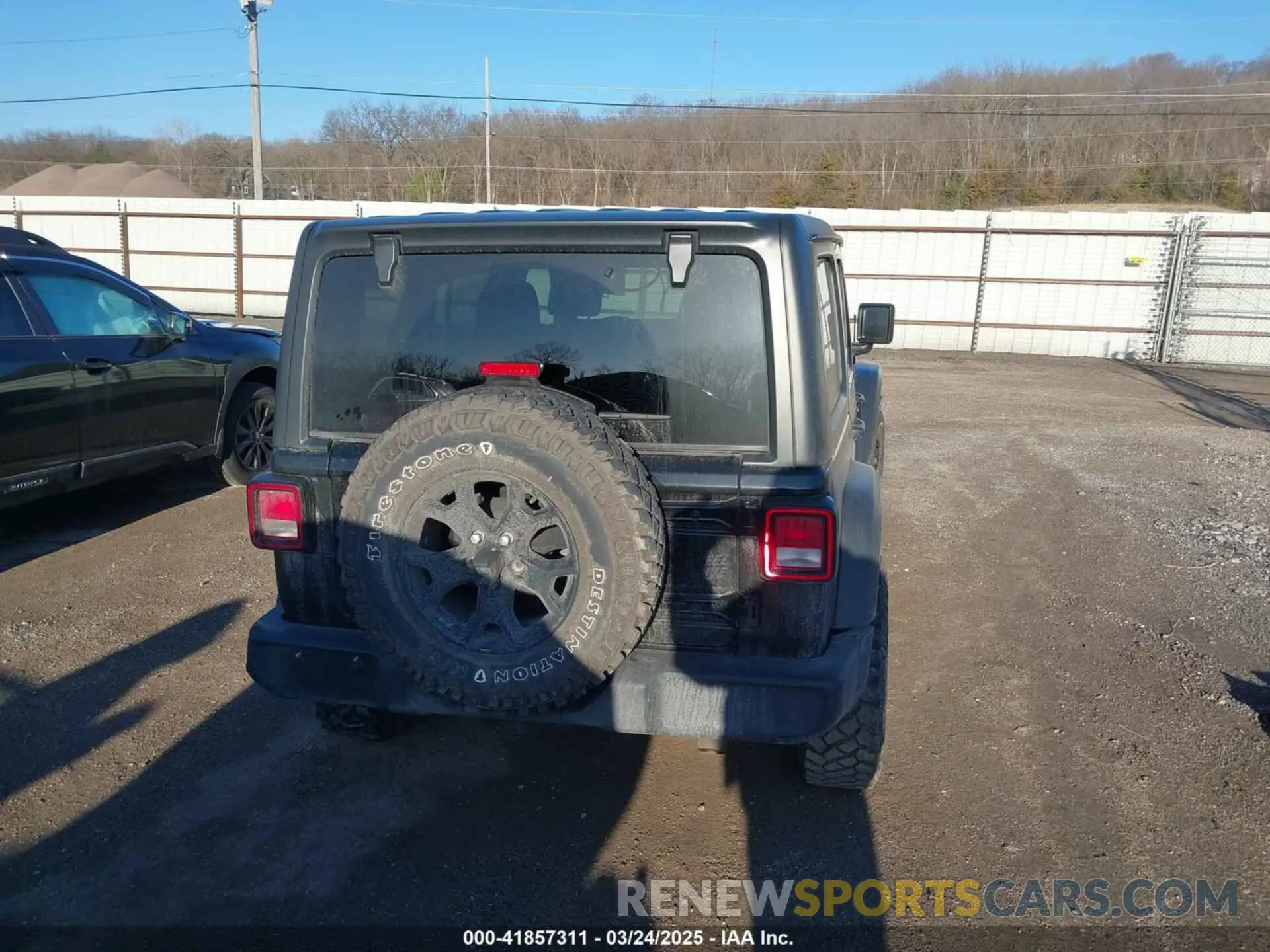 16 fotografías del automóvil dañado 1C4HJXDN2LW237878 JEEP WRANGLER UNLIMITED 2020