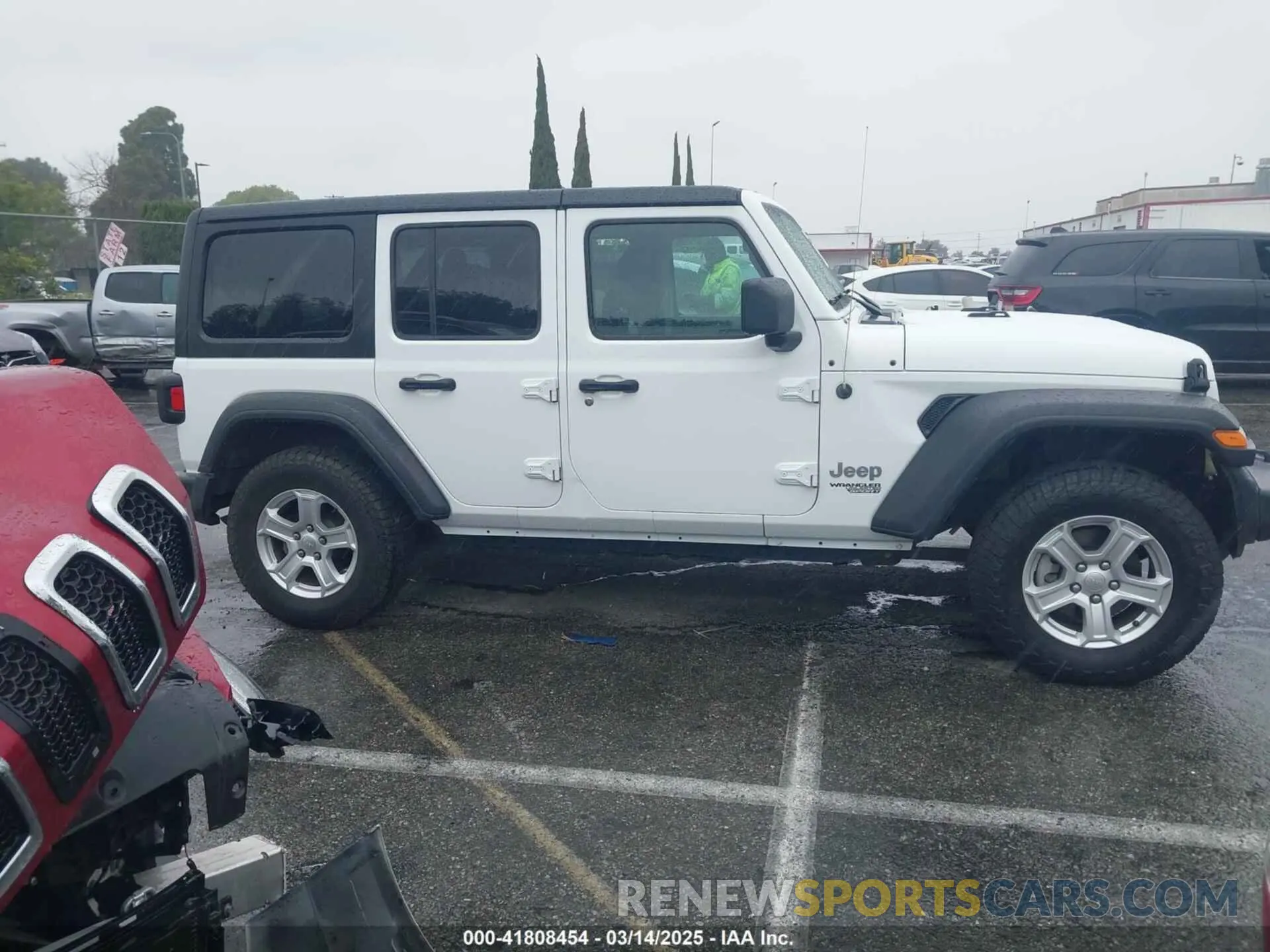 13 fotografías del automóvil dañado 1C4HJXDN3LW114753 JEEP WRANGLER UNLIMITED 2020