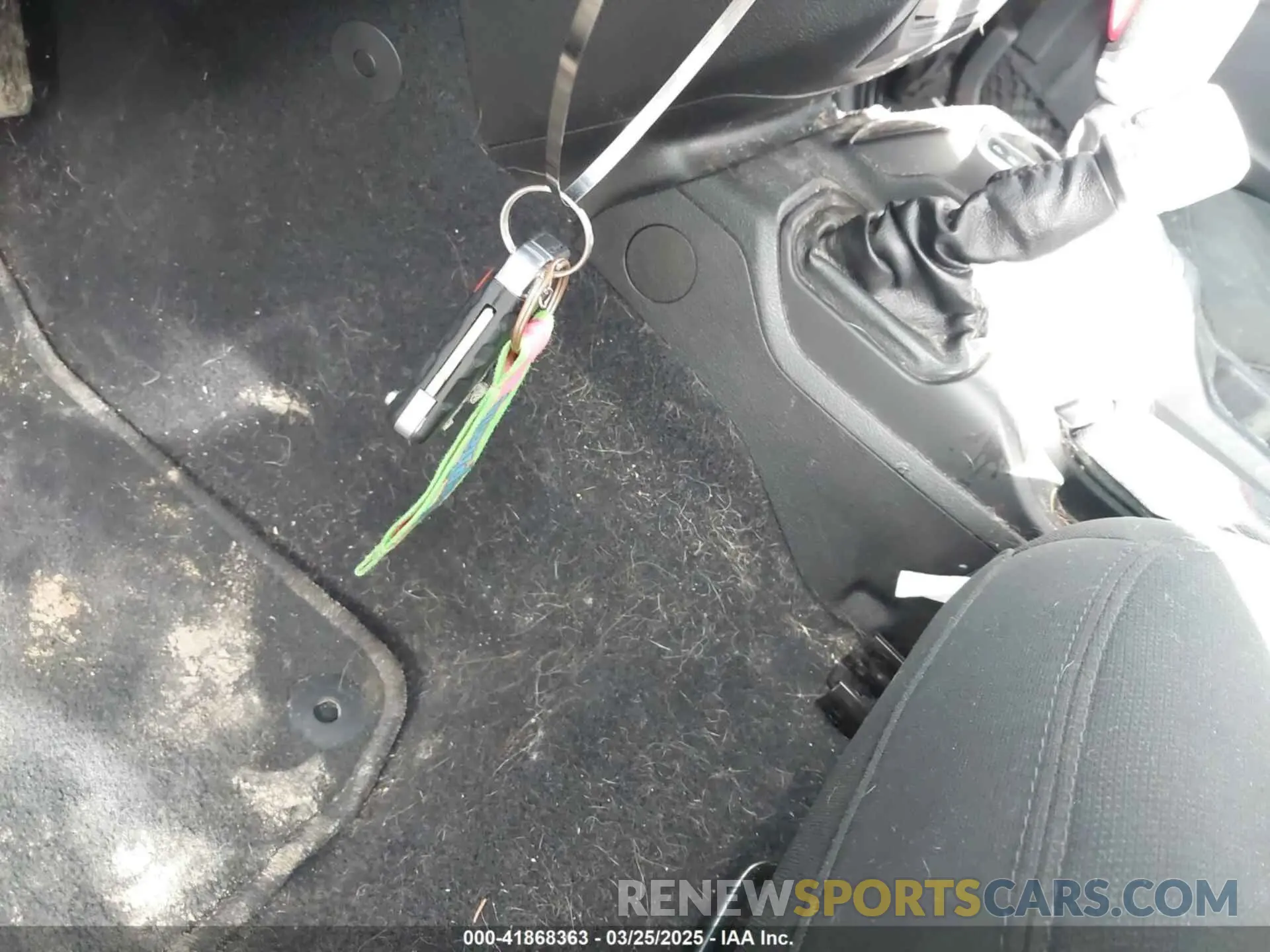 11 fotografías del automóvil dañado 1C4HJXDN3LW155884 JEEP WRANGLER UNLIMITED 2020