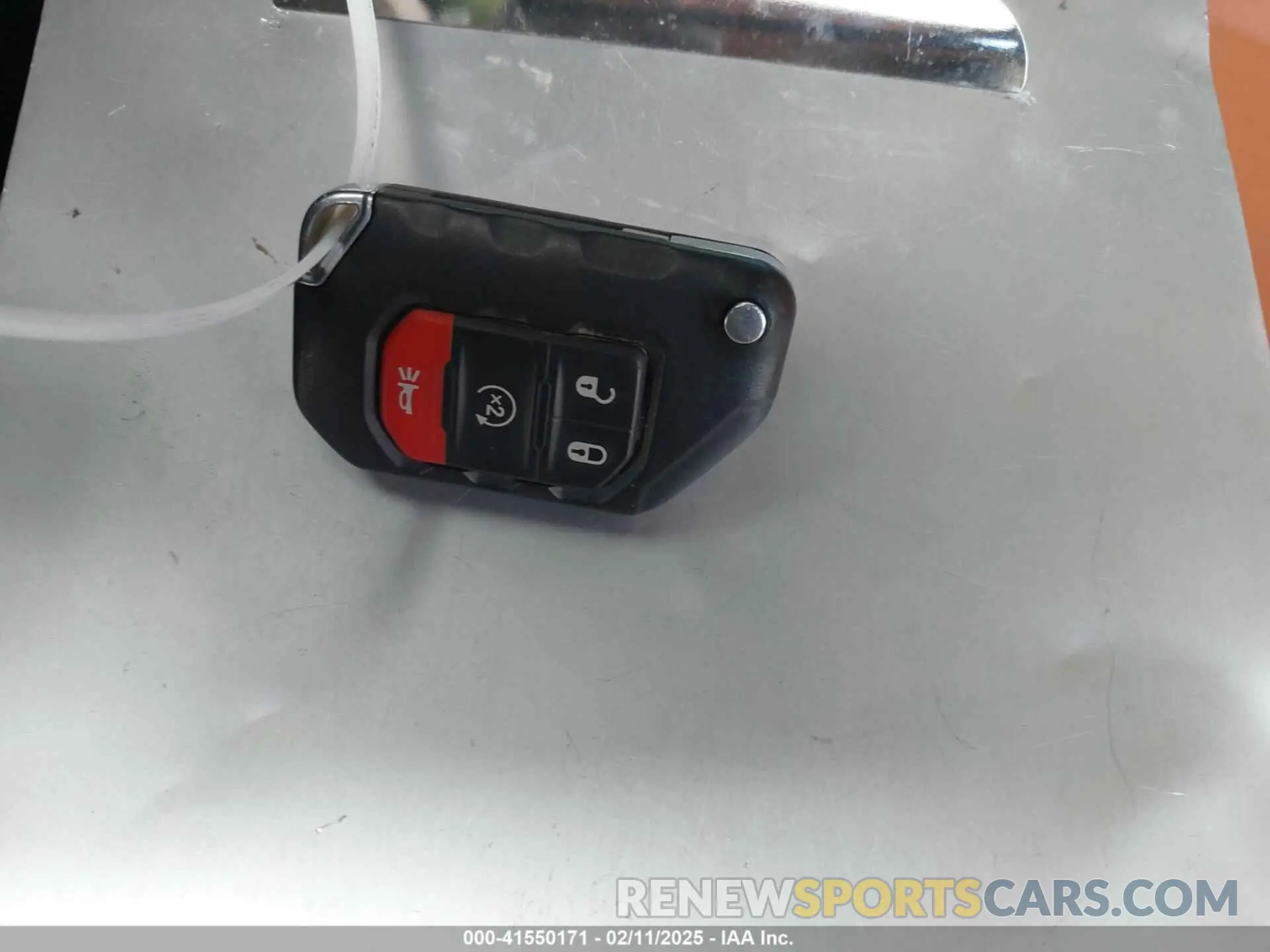 11 fotografías del automóvil dañado 1C4HJXDN4LW345855 JEEP WRANGLER UNLIMITED 2020