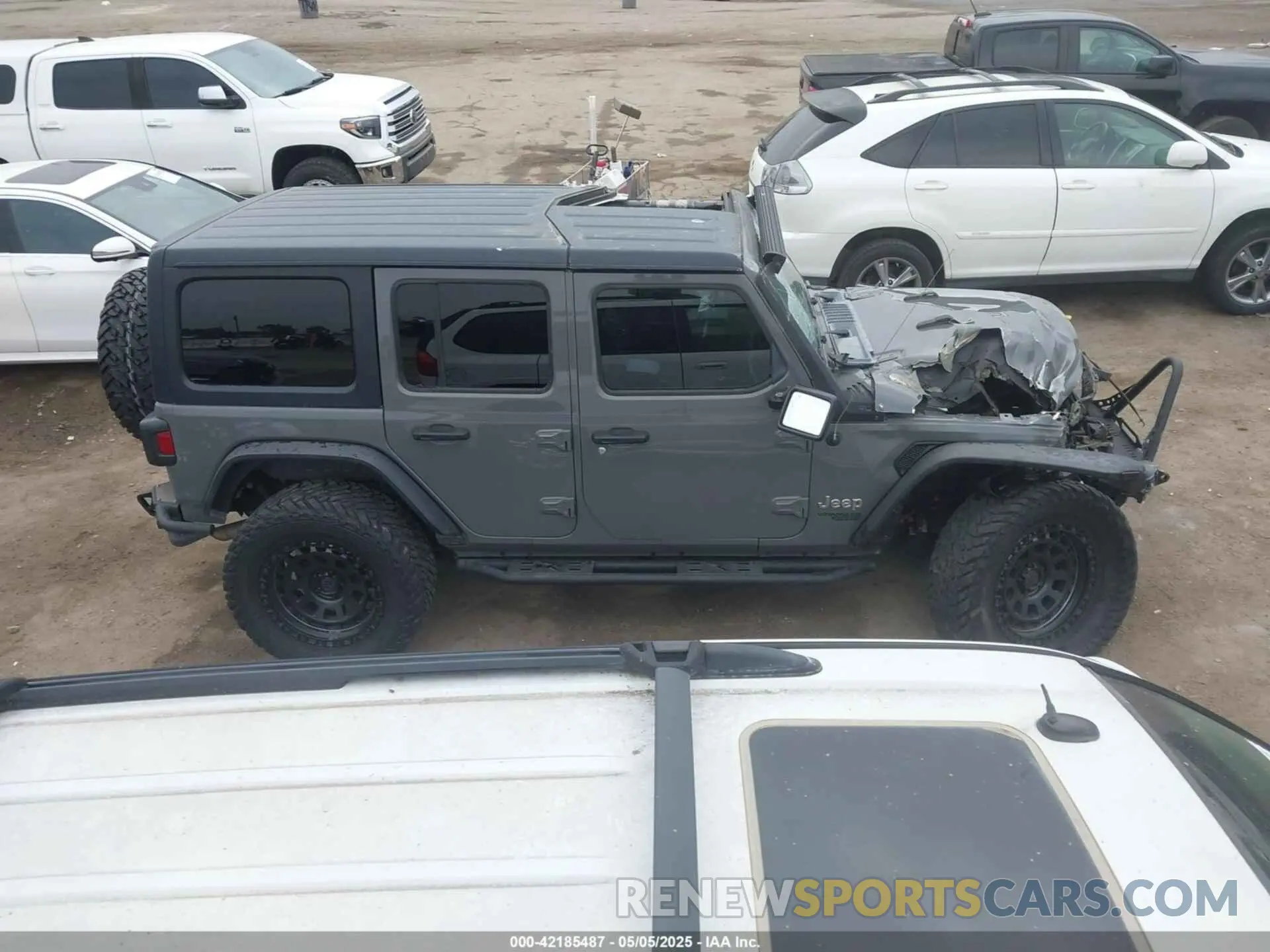 13 fotografías del automóvil dañado 1C4HJXDN5LW127004 JEEP WRANGLER UNLIMITED 2020