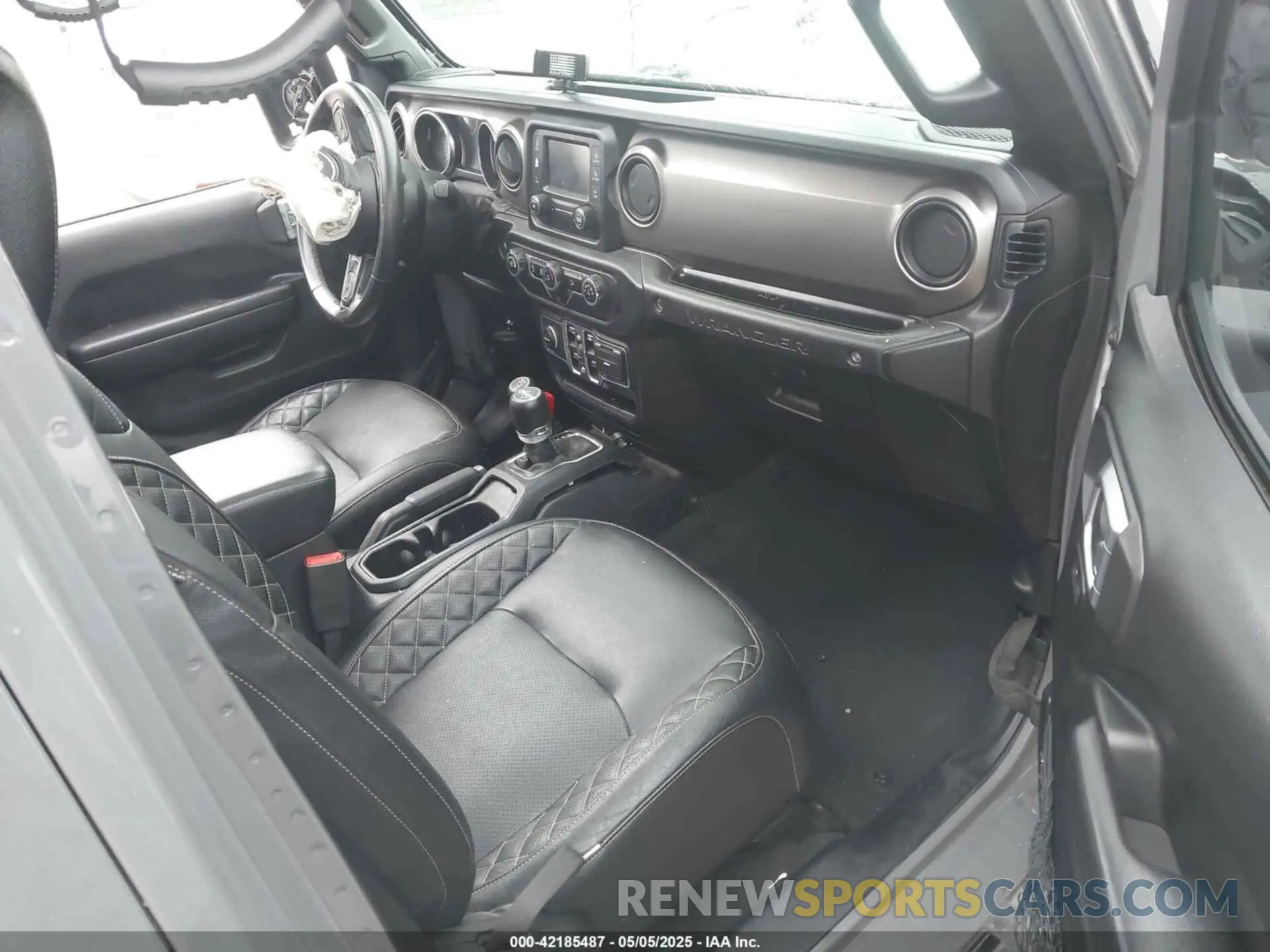 5 fotografías del automóvil dañado 1C4HJXDN5LW127004 JEEP WRANGLER UNLIMITED 2020