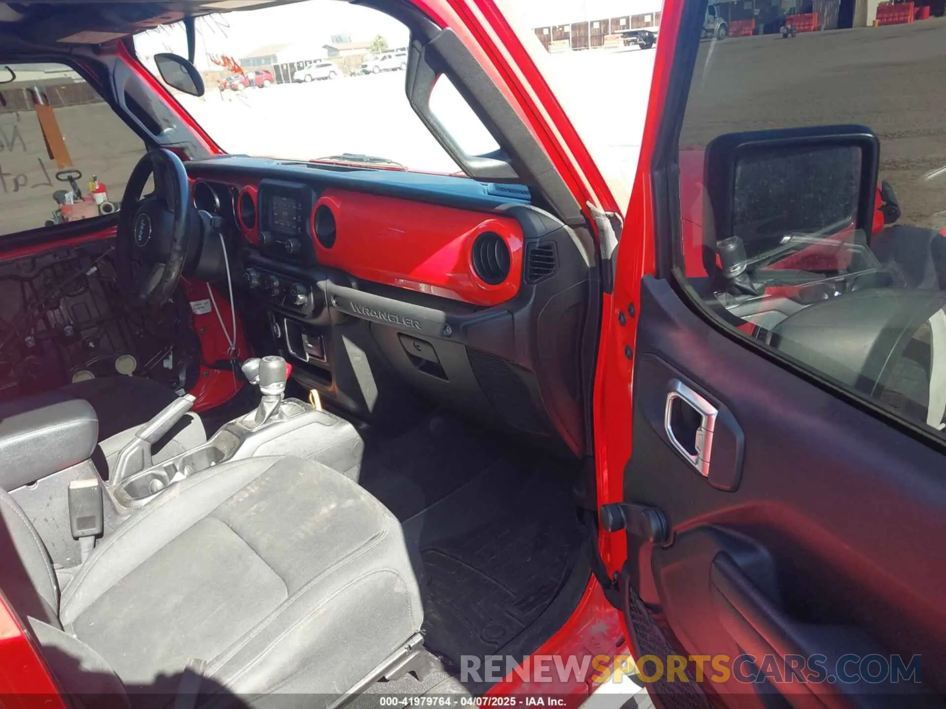5 fotografías del automóvil dañado 1C4HJXDN5LW130646 JEEP WRANGLER UNLIMITED 2020