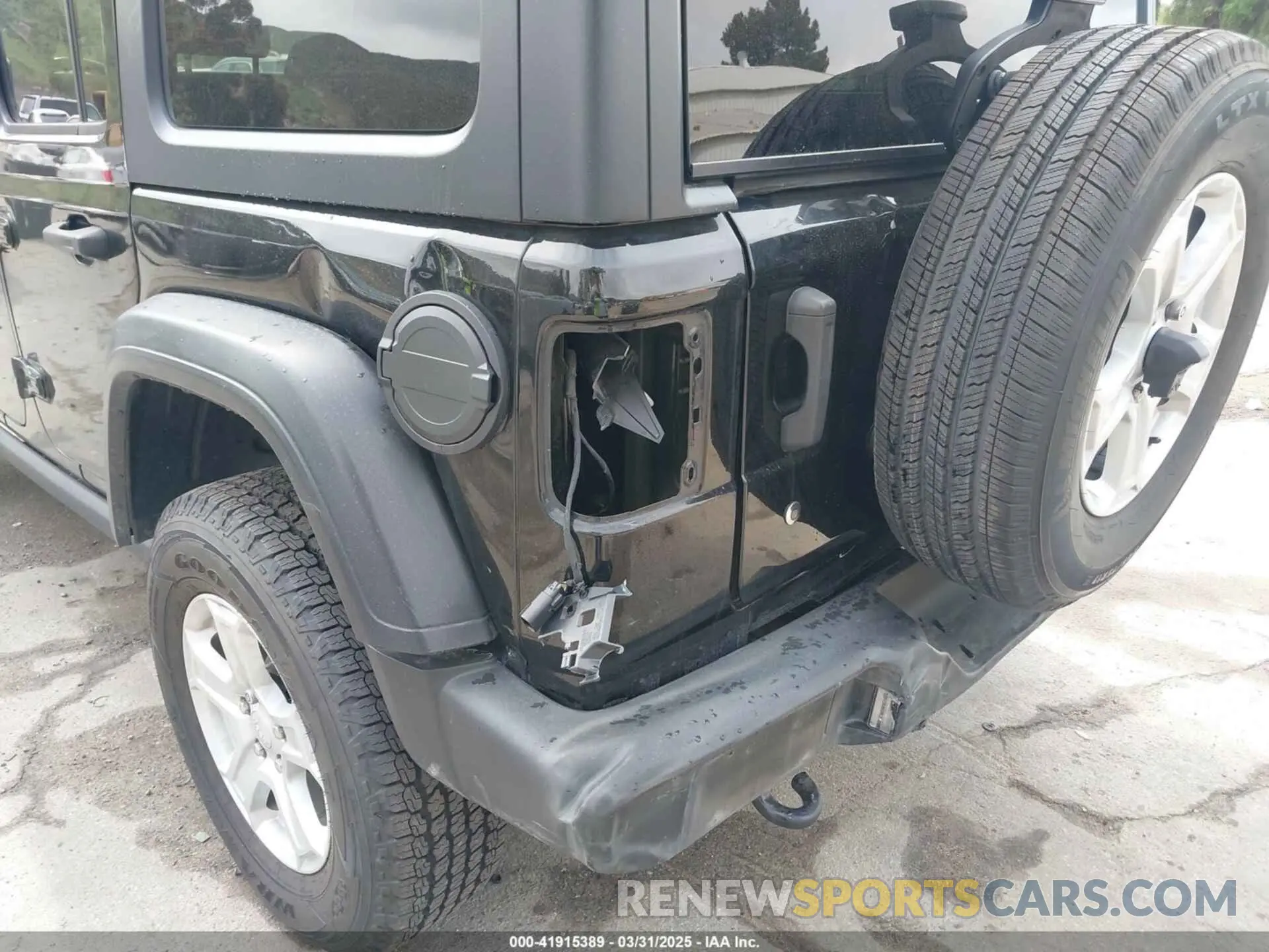 18 fotografías del automóvil dañado 1C4HJXDN5LW226695 JEEP WRANGLER UNLIMITED 2020