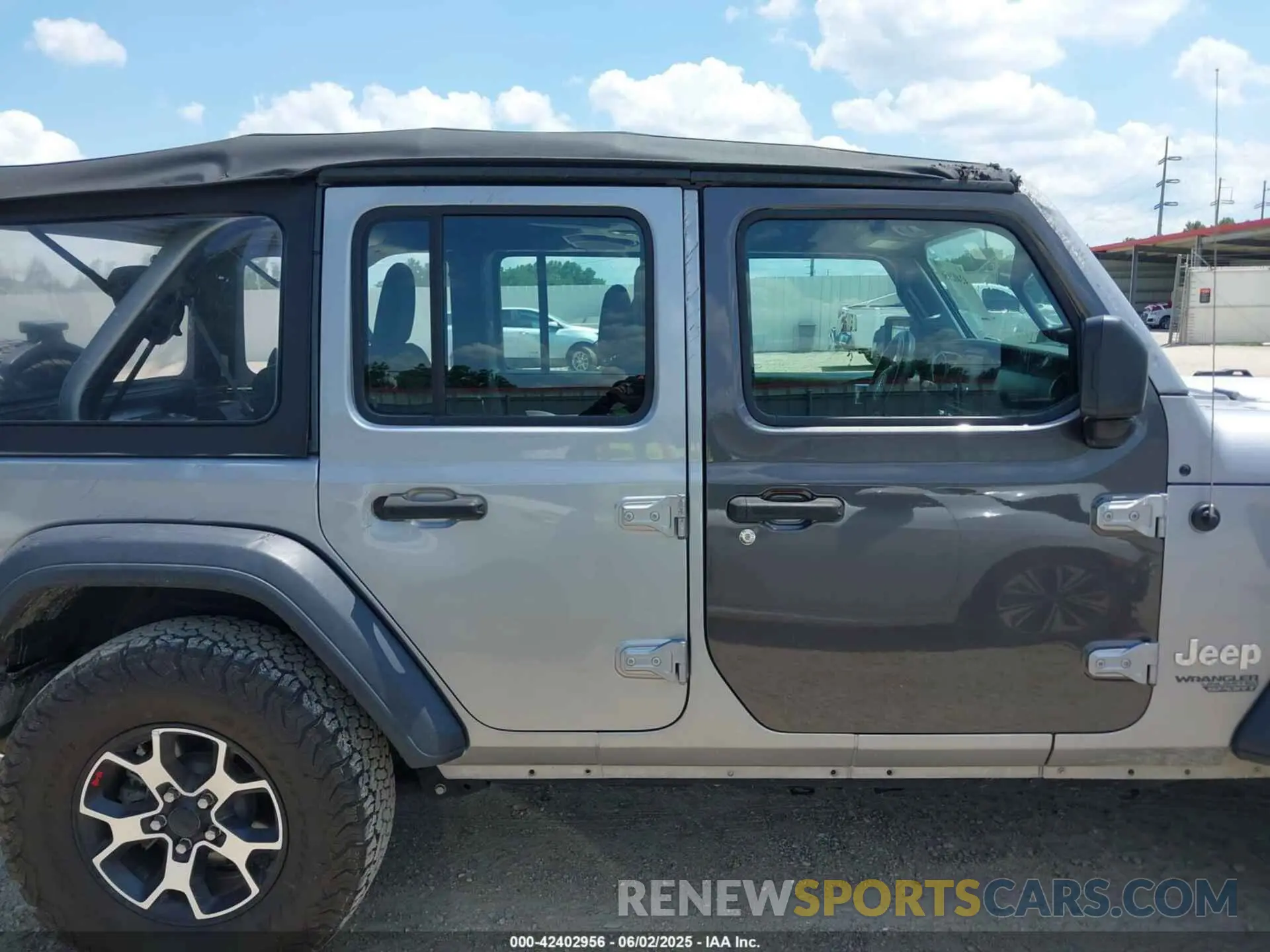 13 fotografías del automóvil dañado 1C4HJXDN6LW181802 JEEP WRANGLER UNLIMITED 2020