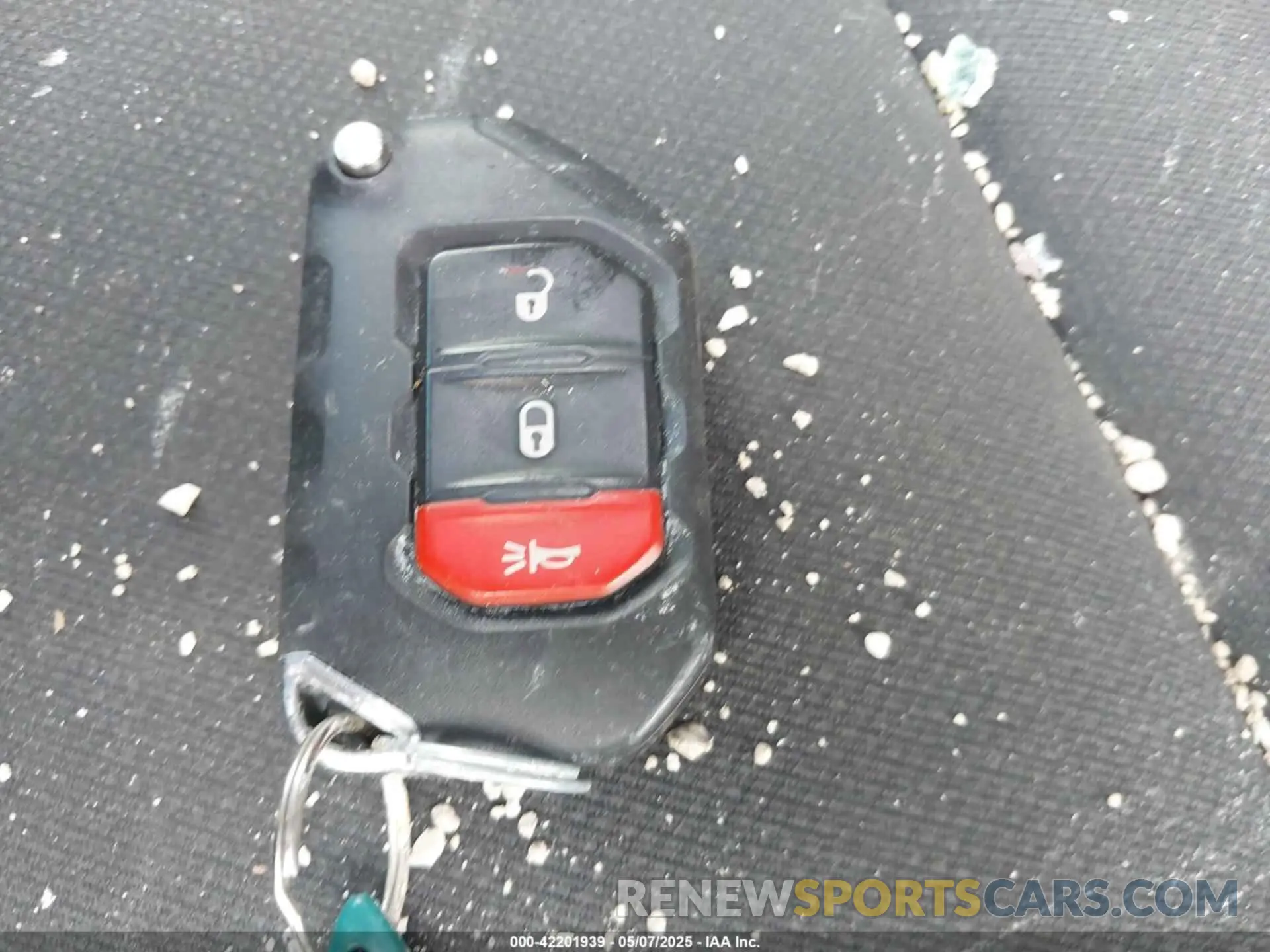 11 fotografías del automóvil dañado 1C4HJXDN6LW204513 JEEP WRANGLER UNLIMITED 2020