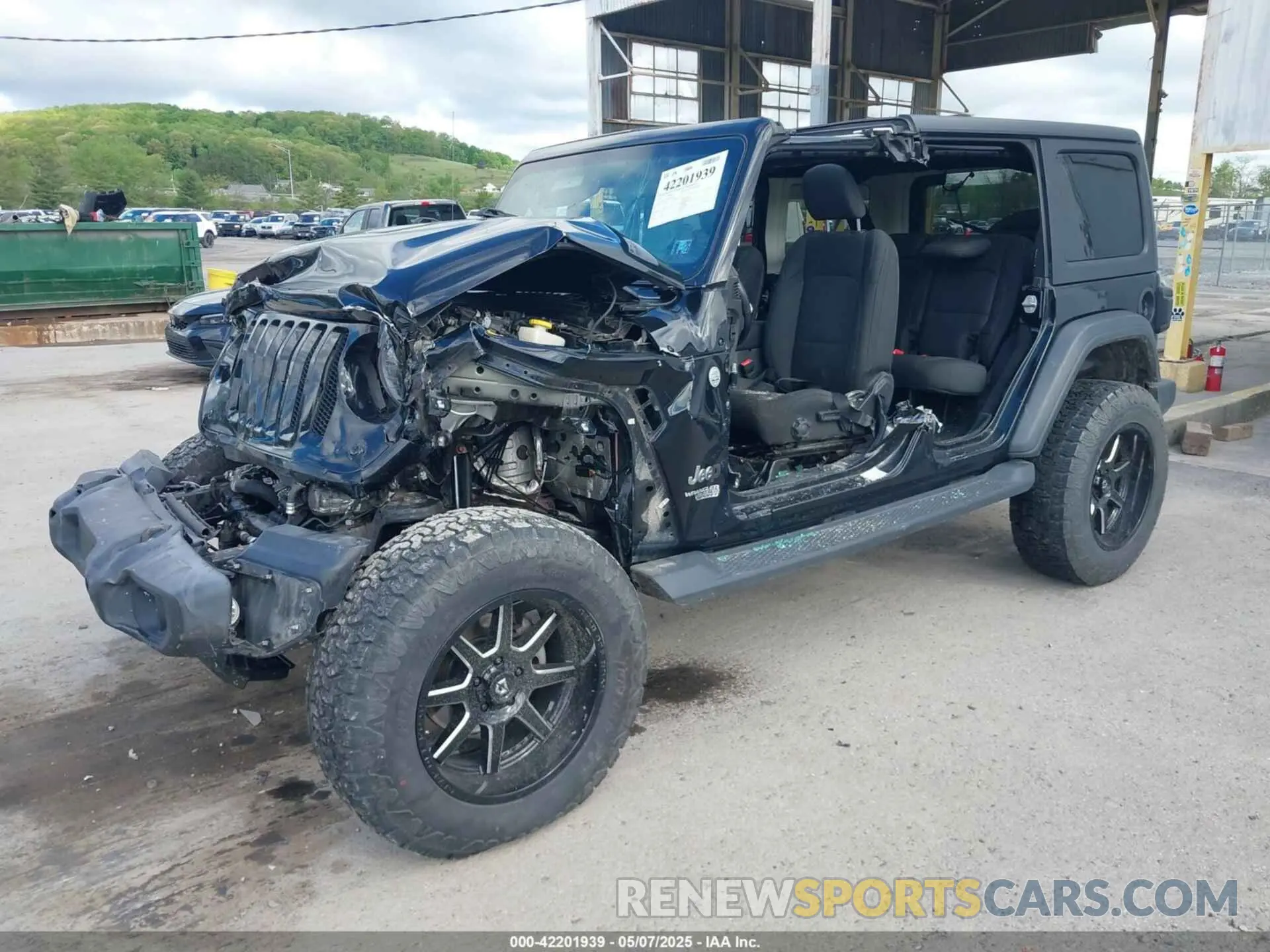 2 fotografías del automóvil dañado 1C4HJXDN6LW204513 JEEP WRANGLER UNLIMITED 2020
