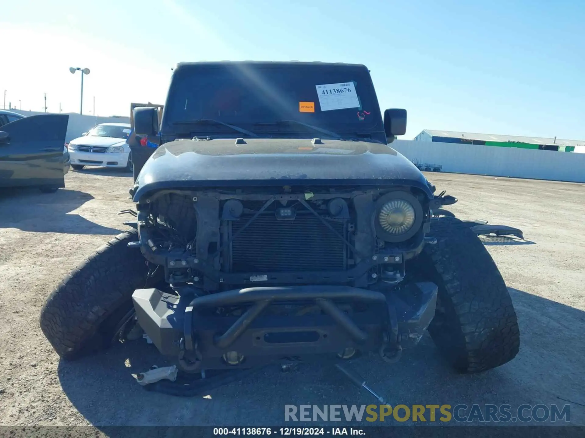 13 fotografías del automóvil dañado 1C4HJXDN7LW275350 JEEP WRANGLER UNLIMITED 2020