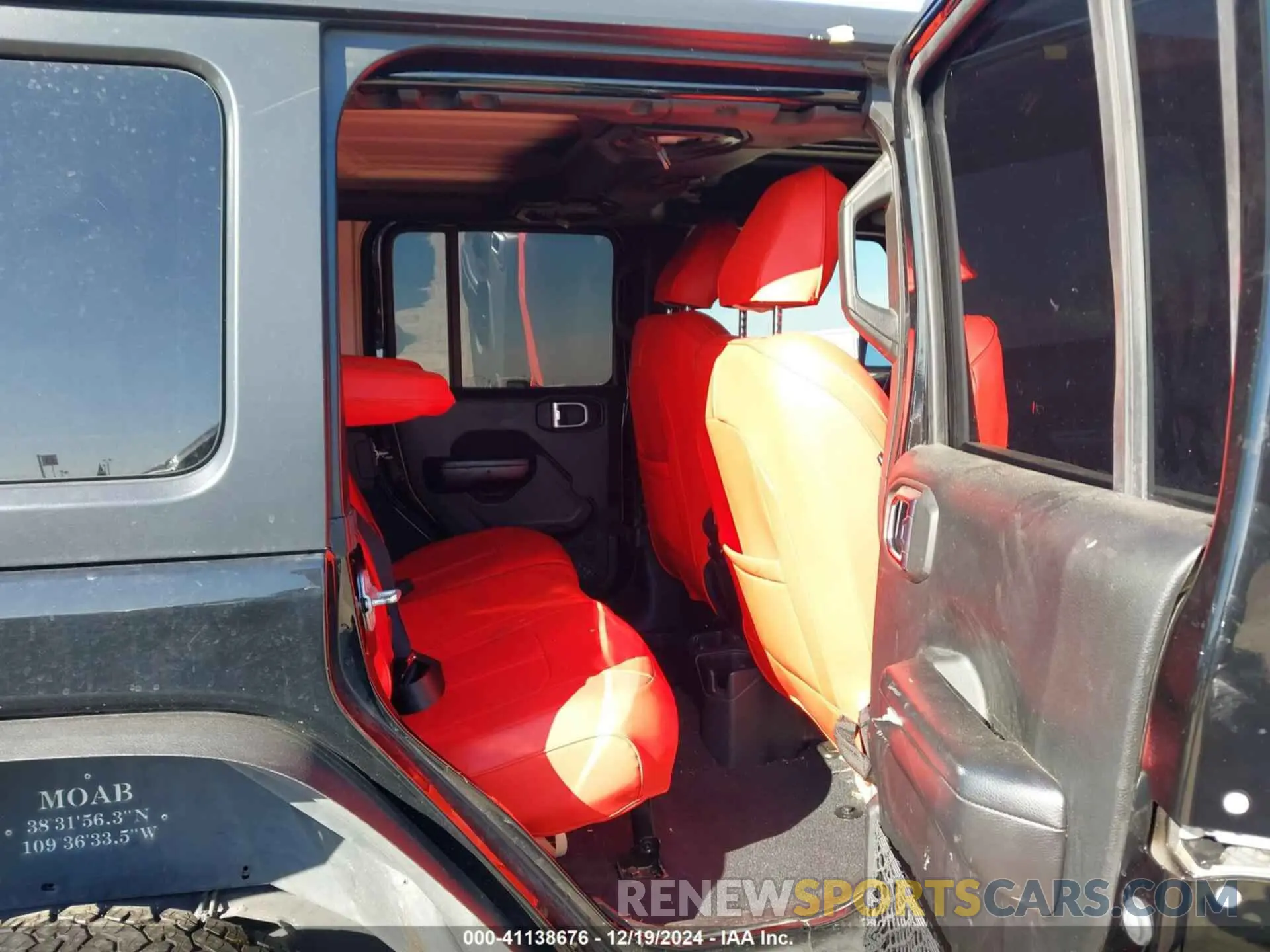 8 fotografías del automóvil dañado 1C4HJXDN7LW275350 JEEP WRANGLER UNLIMITED 2020